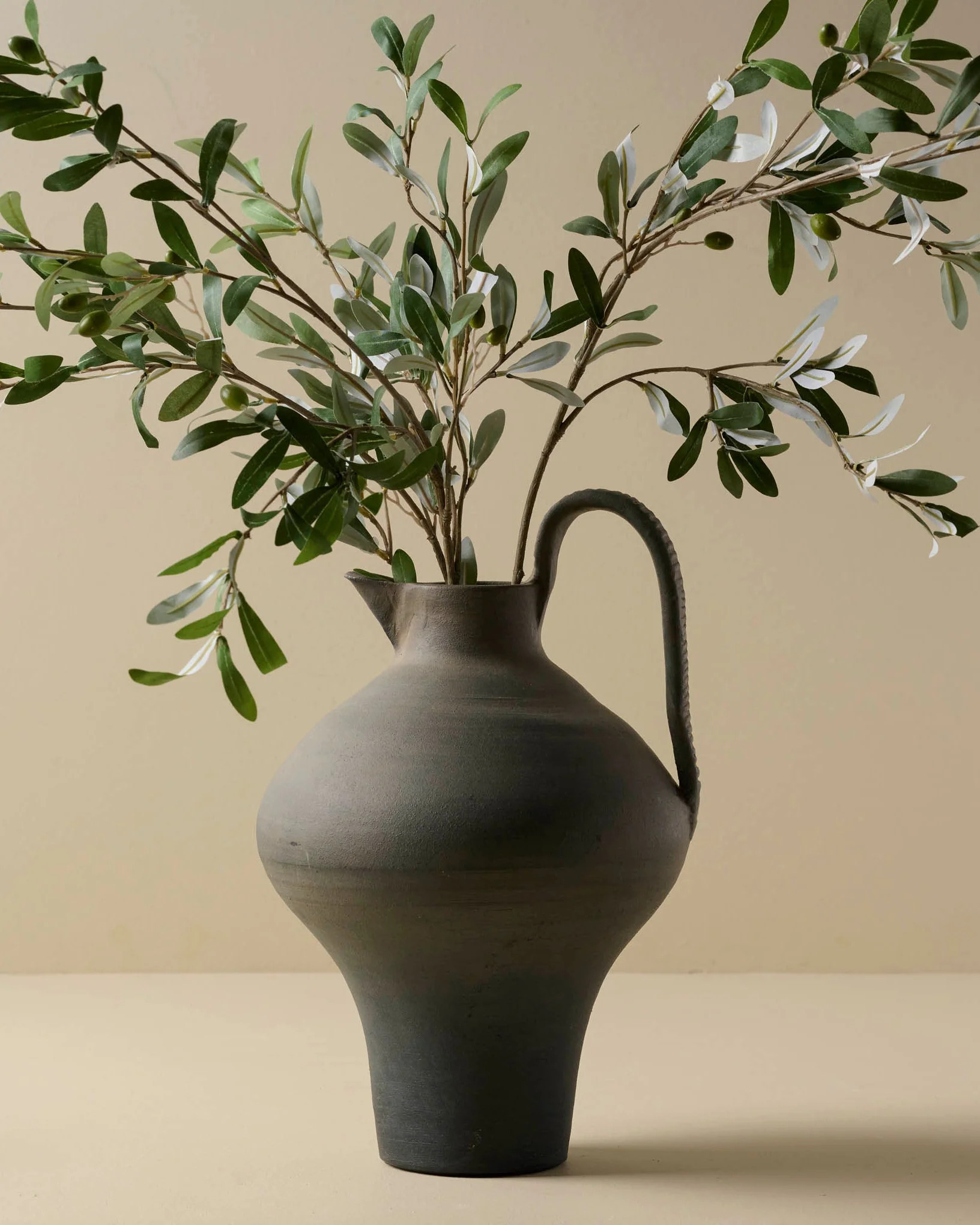 Ravine Black Ceramic Jug | Magnolia
