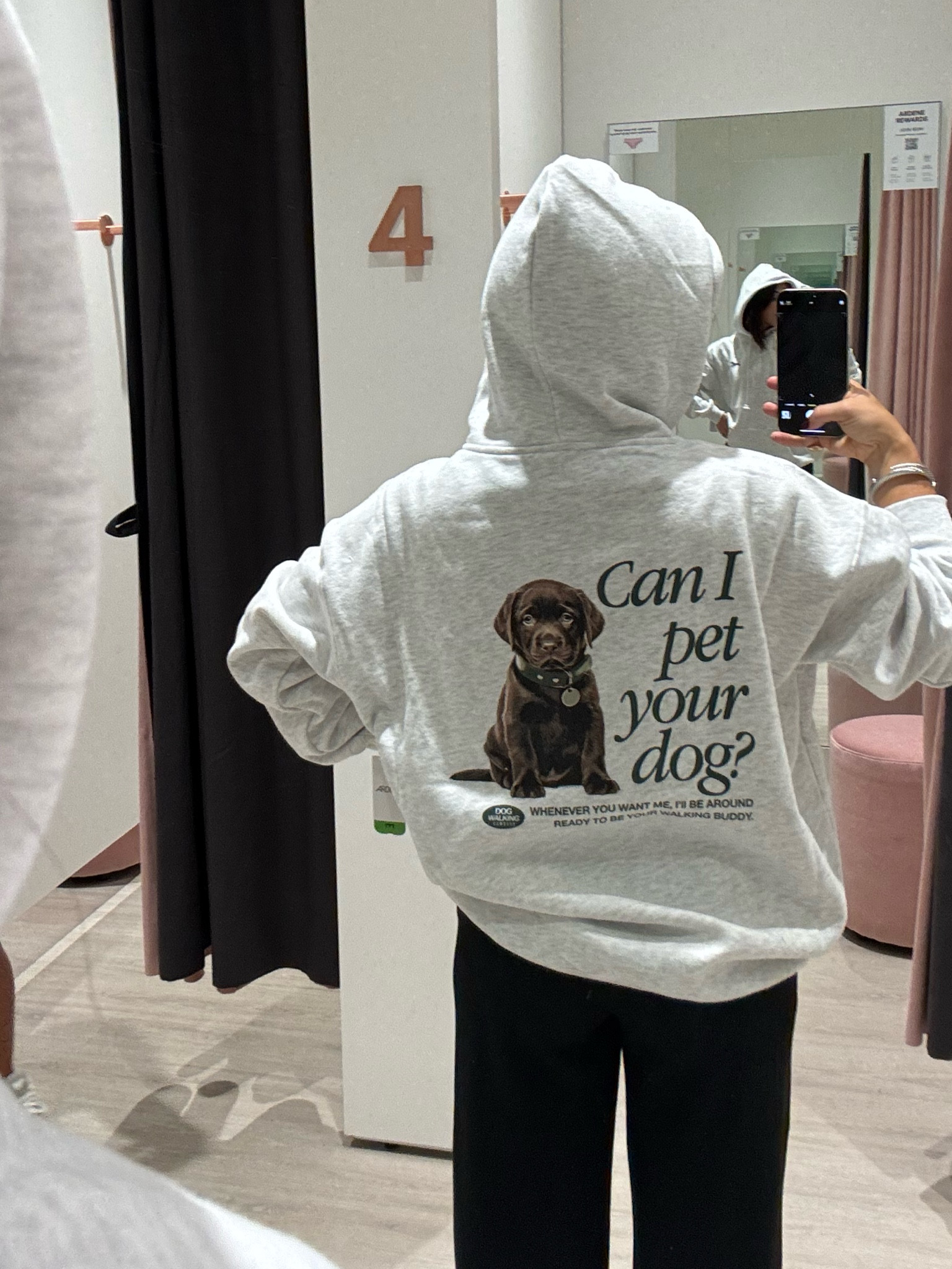Dog lovers 🐶 will love this one 🥰🥰🥰
Wearing size small 

#LTKcanada #LTKfitness #LTKsale