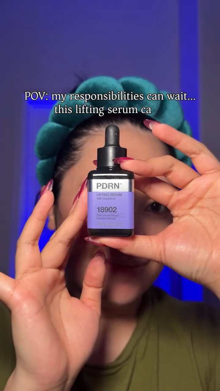 Trying the Mediheal PDRN Lifting Serum and I get why K-beauty lovers are obsessed. This formula uses PDRN (polydeoxyribonucleotide) to support skin repair and elasticity, helping skin look smoother, firmer, and more hydrated.

I love that it’s focused on barrier support + lifting care, so the skin looks bouncy, plump, and glowy without feeling heavy. Definitely one of those serums that makes you pause your routine just to admire your skin for a second. @mediheal_global 

#mediheal #pdrnserum #kbeautyskincare
#kbeautyserum #trending