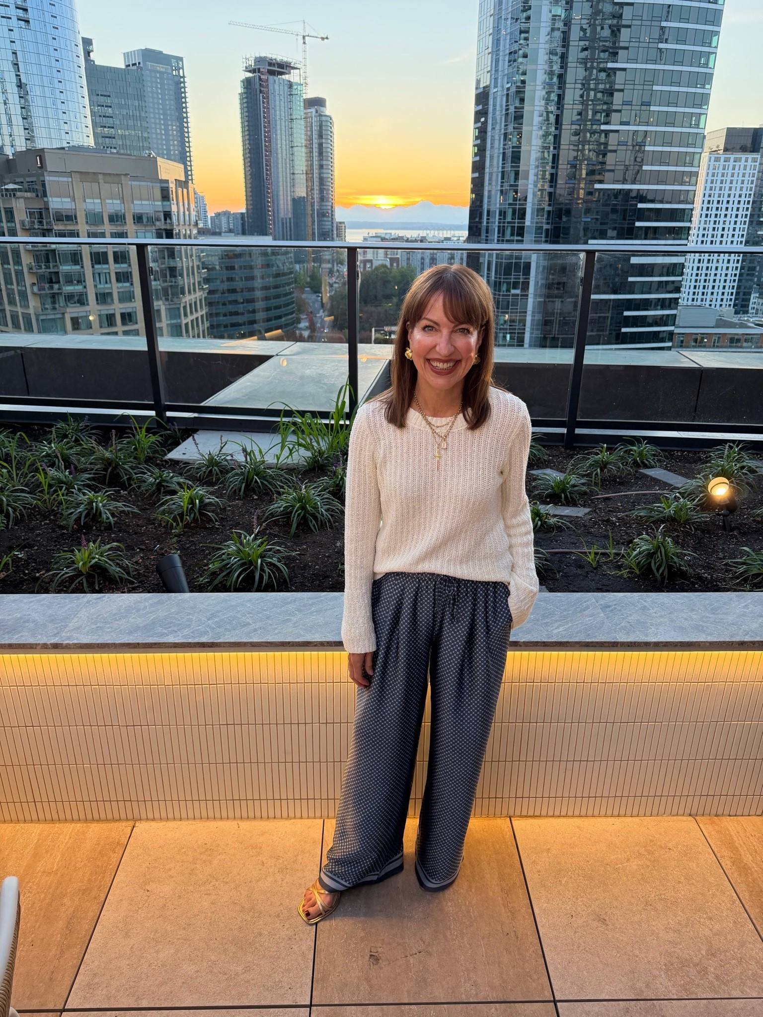 I have been loving these printed, flowy pants from @Splendid   Perfect for date night!

#LTKOver40 #LTKootd #LTKdayinmylife