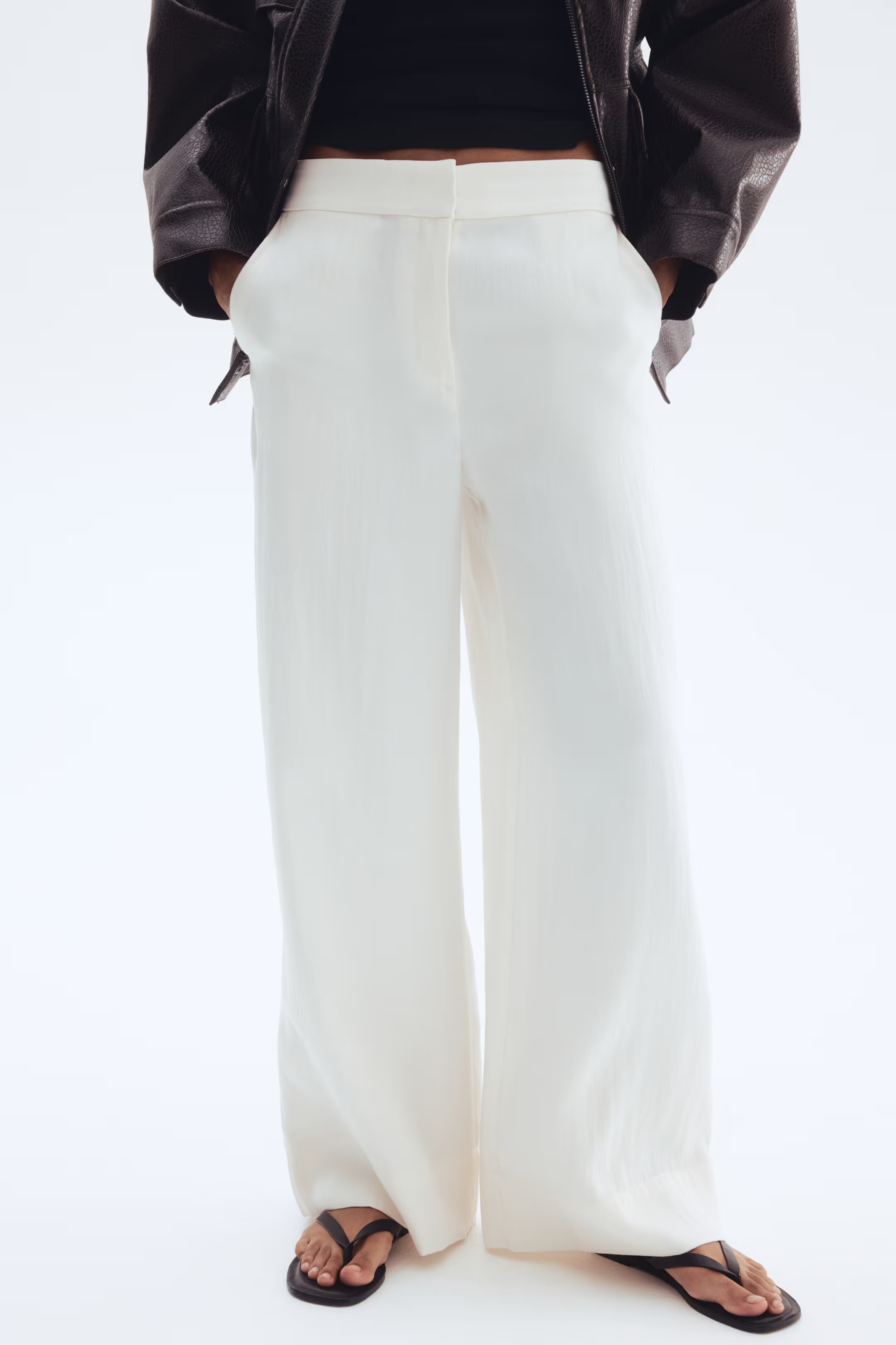 Wide twill trousers | H&M (UK, MY, IN, SG, PH, TW, HK)