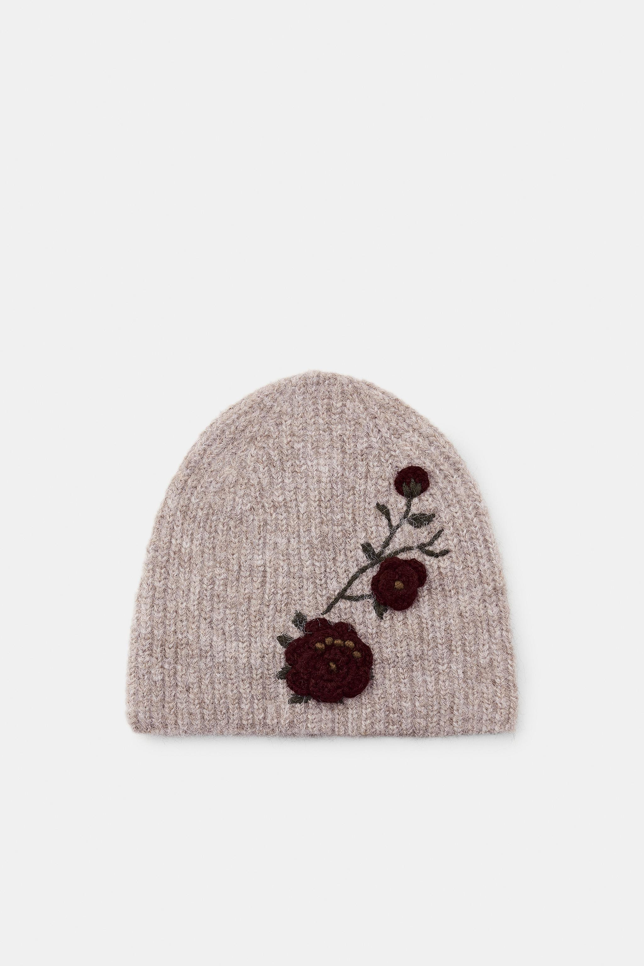 BEANIE KNIT HAT WITH EMBROIDERED FLOWERS | Zara US