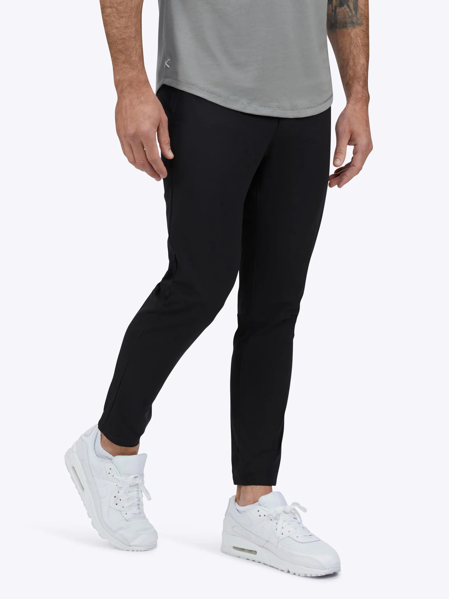 AO Jogger | Cuts Clothing Inc.