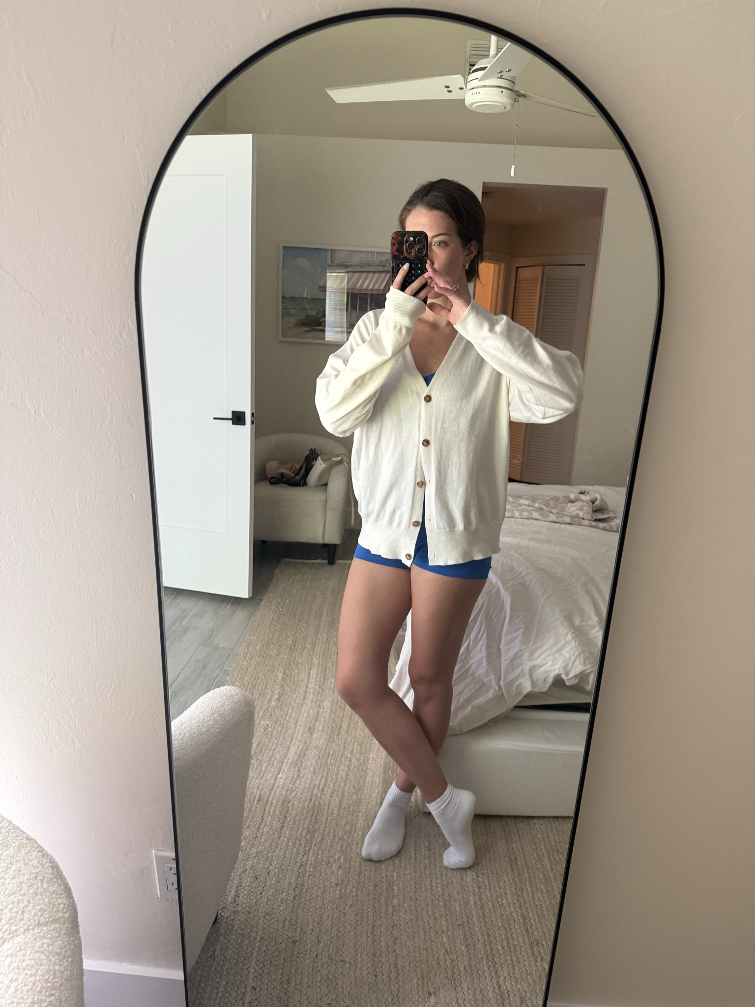 A good cardigan and set to wear to Pilates 

#LTKFindsUnder100 #LTKStyleTip #LTKActive