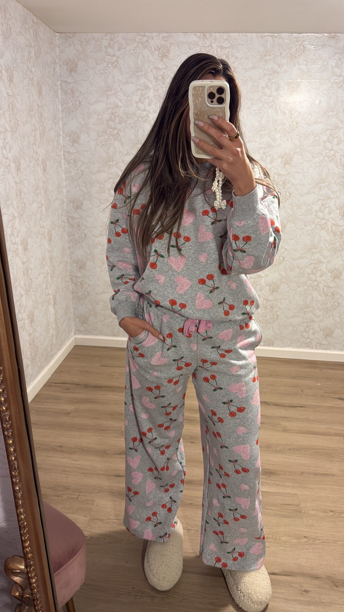 fits tts! wearing medium in both 

#LTKootd #LTKHome