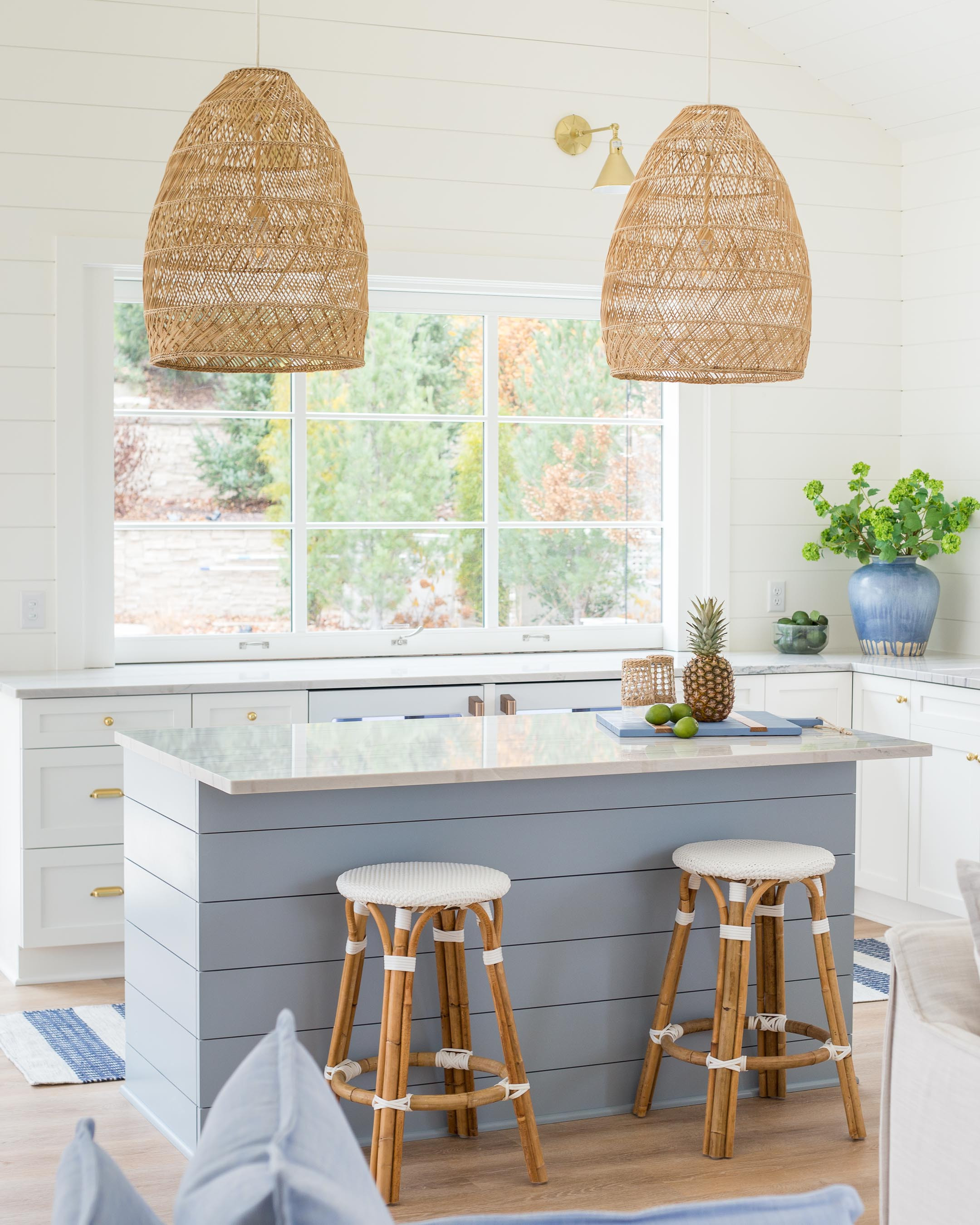 Modern coastal kitchen 🙌🏻🙌🏻

#LTKSeasonal #LTKHome