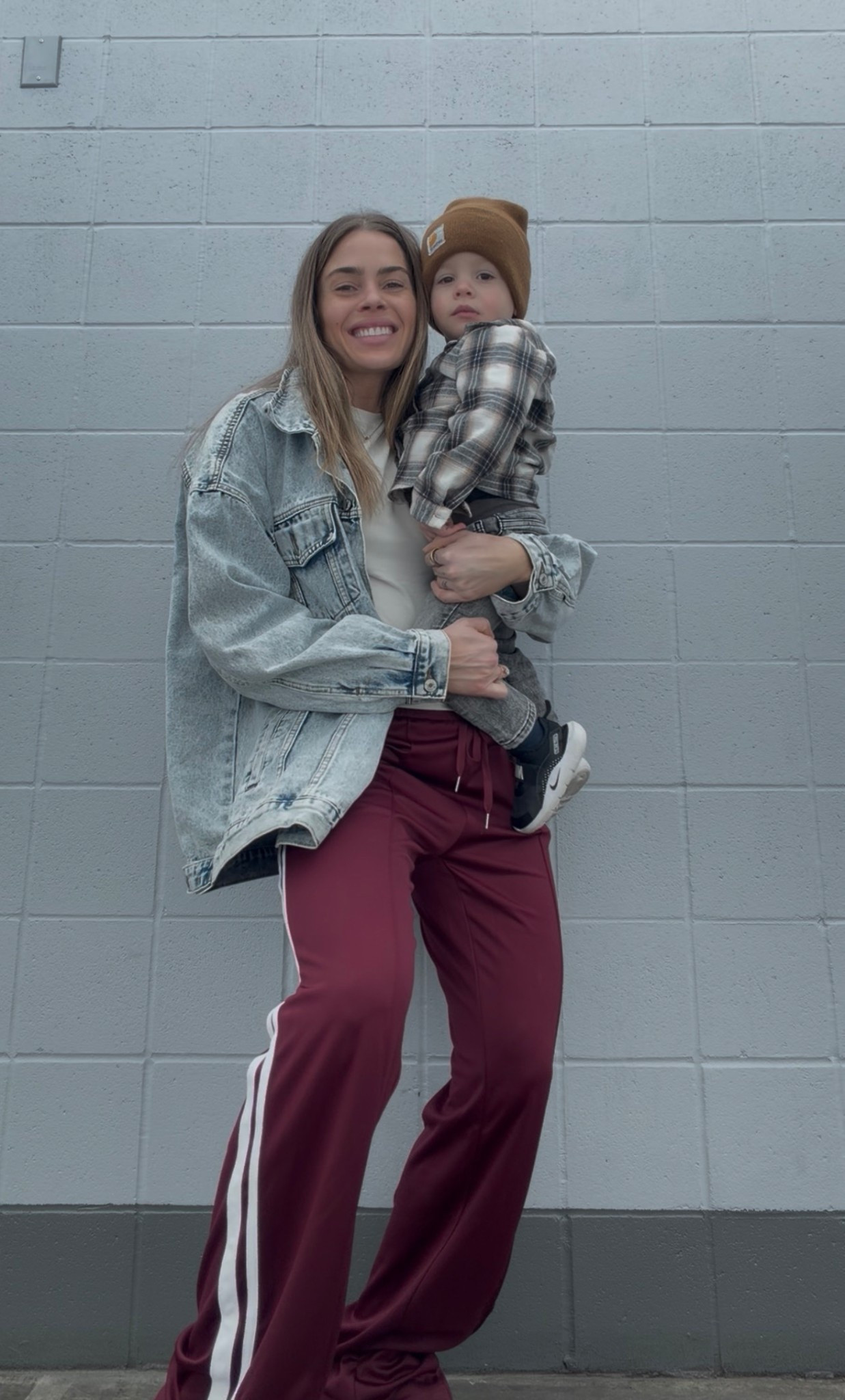 Neutral layers + comfy joggers = my go-to mom uniform lately 🙌🏼
Easy, oversized denim, wide-leg track pants, and sneakers I can actually chase toddlers in. Linked everything for you 🤍

#LTKdayinmylife #LTKmomlife #LTKActive