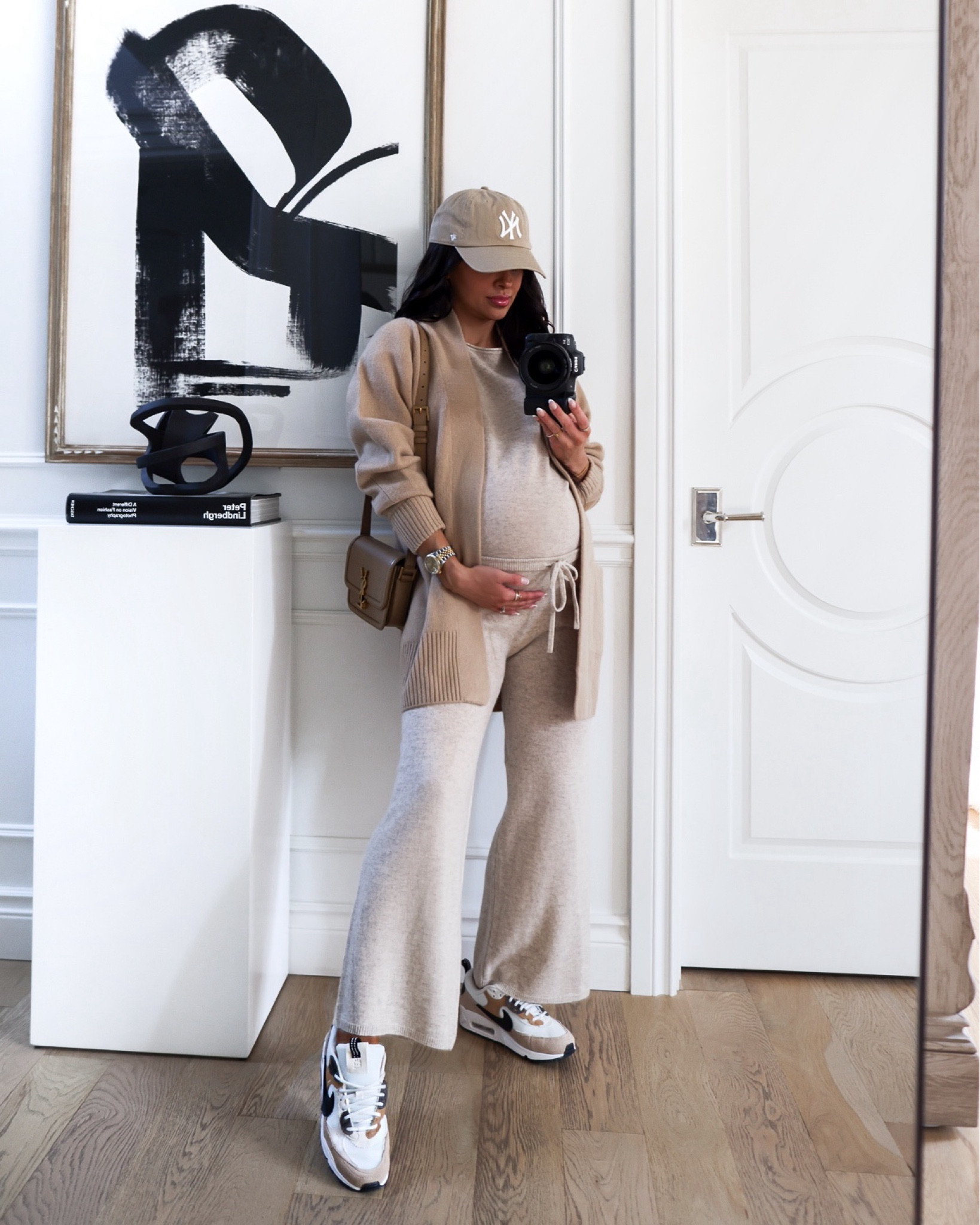 Nordstrom Anniversary Sale picks
Vince cardigan wearing an XS
Cashmere matching set wearing an XS
Nike tan sneakers run TTS


#LTKBump #LTKFitness #LTKxNSale