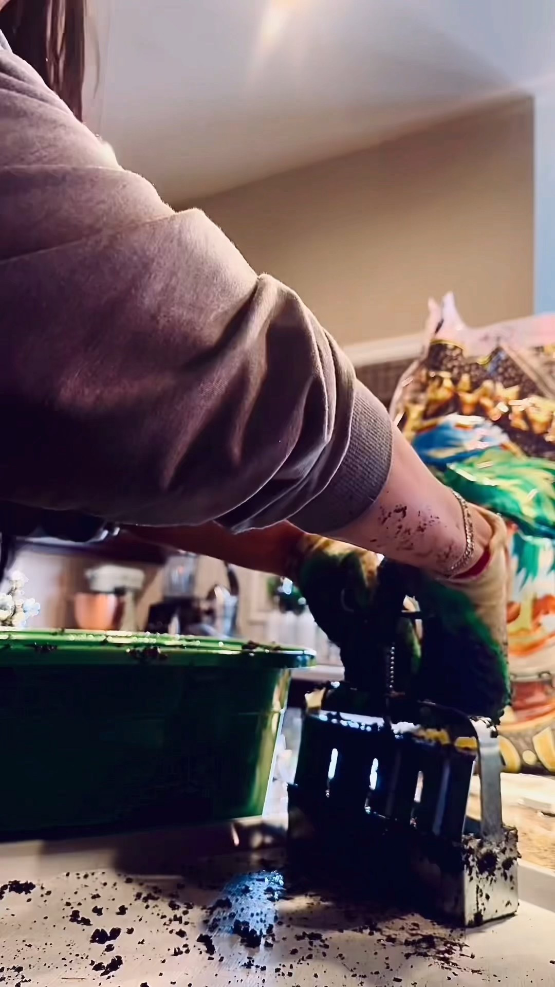 POV: You just discovered the secret to 10x healthier roots. 🧱🪴
I'll be honest: my garden shed is still full of my old plastic trays, and I still use them for all sorts of vegetables!
But this year, I'm moving my "heavy hitters" into soil blocks, and the results are undeniable.
By using blocks, seedlings "air prune"-roots stop at the edge instead of circling, creating a massive, fibrous system that's ready to explode once planted. A ½ Plus, it's a game-changer for reducing transplant shock and plastic waste!
The 10x Root Recipe: 🌱
4 parts sifted FoxFarm Coco Loco (coconut coir base!)
1 part Horticultural Vermiculite (the moisture sponge)
1 part Sifted Compost (the "glue")
Warm Water: Mix until it feels like wet oatmeal or mashed potatoes!
Save this recipe for your next seed-starting session!
I'm still rocking the hybrid setup-reusing what I have while upgrading where it counts. Are you Team Soil Blocks Team Plastic Trays *? Or a bit of both like me? Let's chat!
#SoilBlocking #SeedStarting #Gardening Trends2026
#SustainableGardening #ManitobaGardening

#LTKHome #LTKdayinmylife #LTKSeasonal