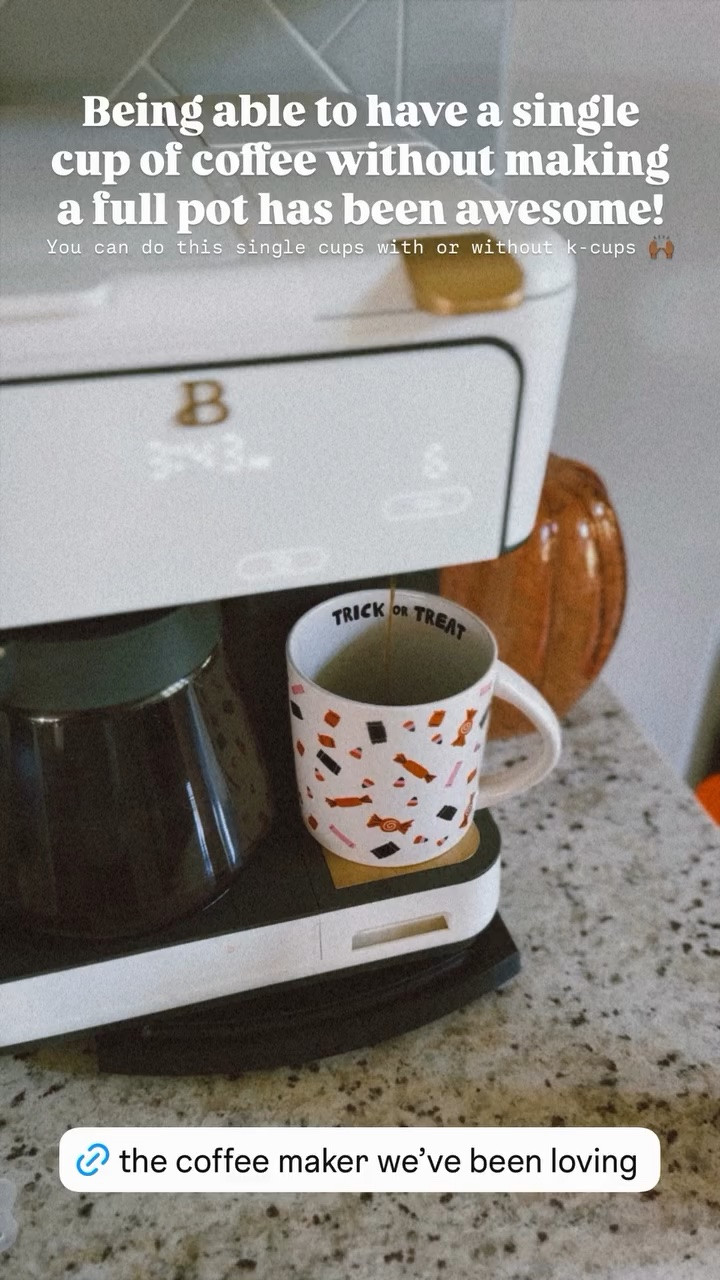 Being able to have a single cup of coffee without making a full pot has been awesome! You can do this single cups with or without k-cups 🙌🏾
