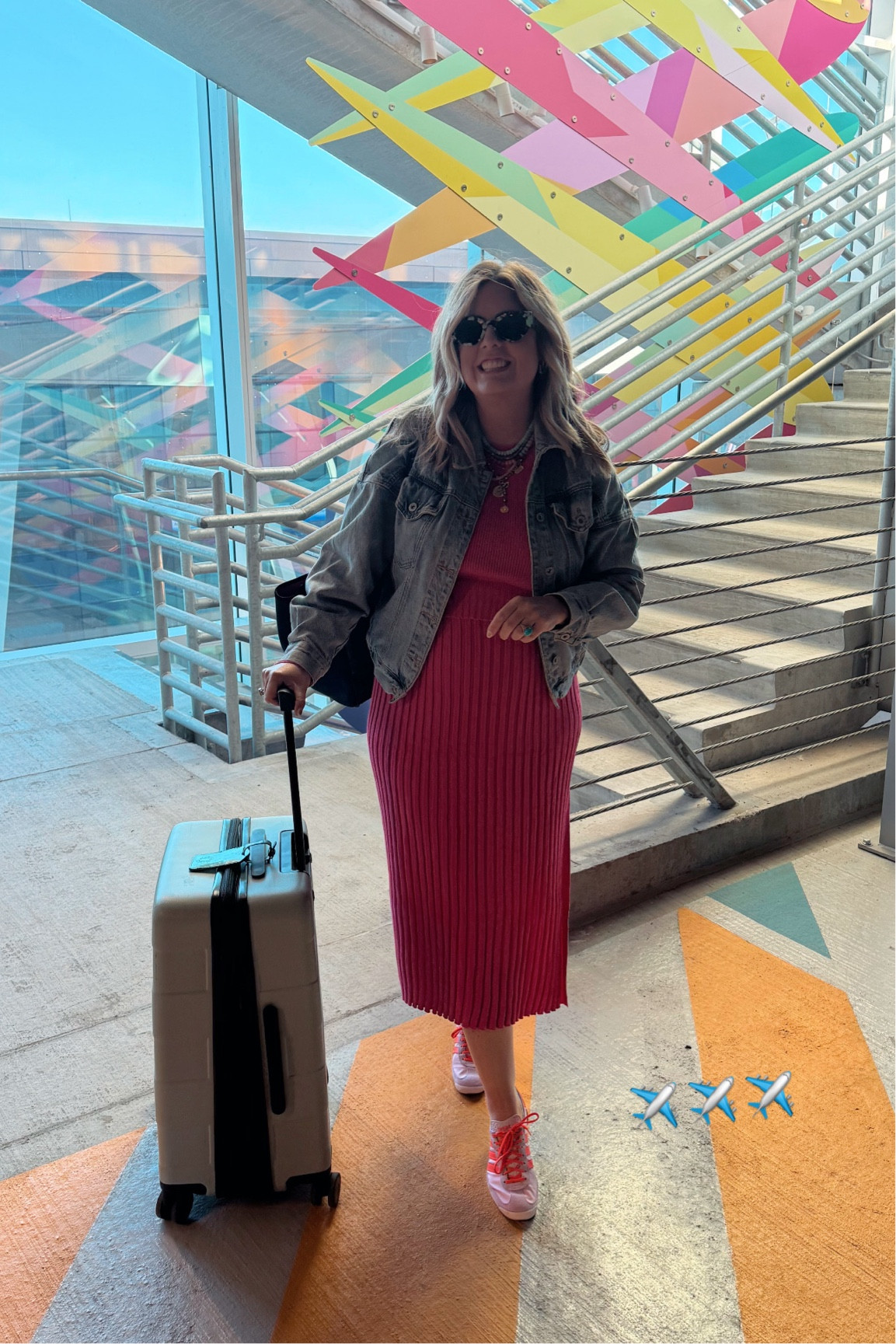 Comfy and chic travel outfit 

#LTKFindsUnder50 #LTKStyleTip #LTKMidsize