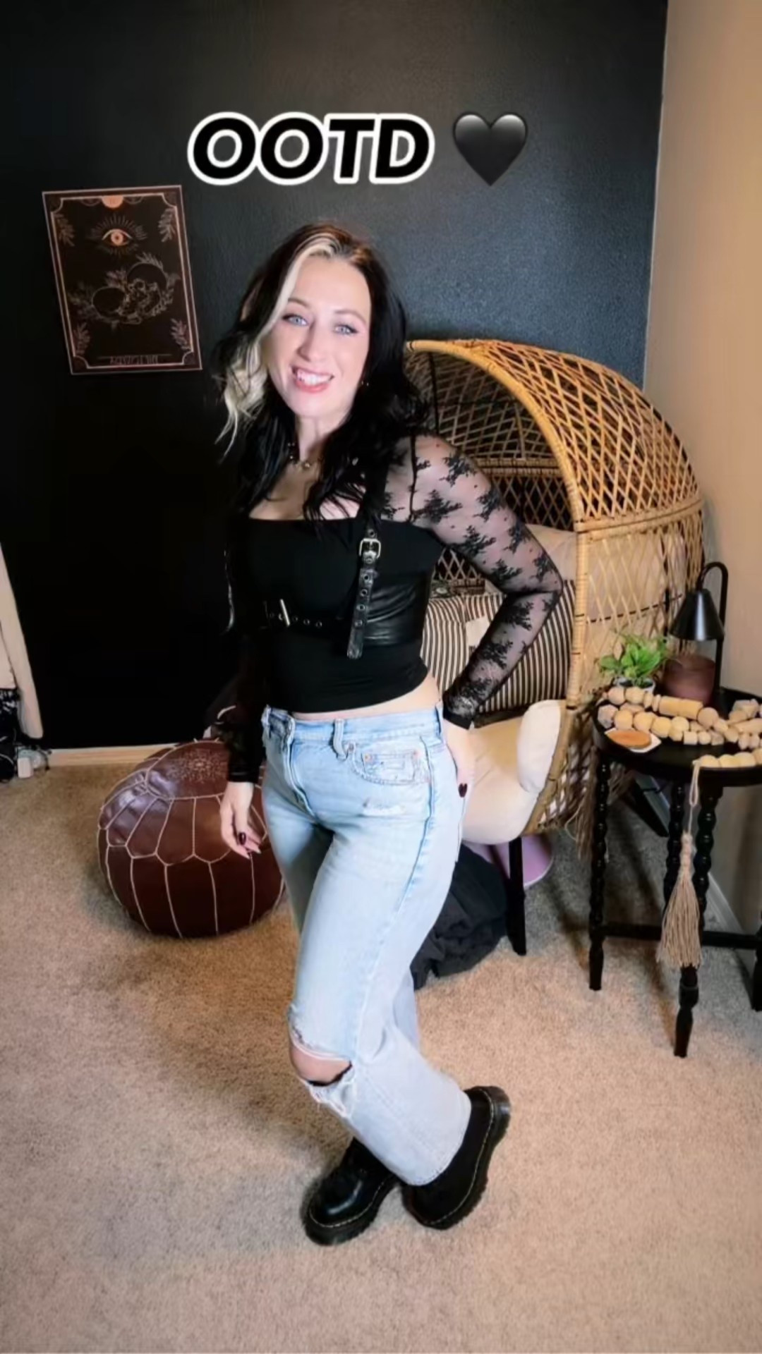 Easy Saturday outfit with an alt vibe 🖤
Linked the jeans, the lace top, the harness, and my go-to docs #LTKAltStyle

#LTKStyleTip #LTKootd #LTKFindsUnder100