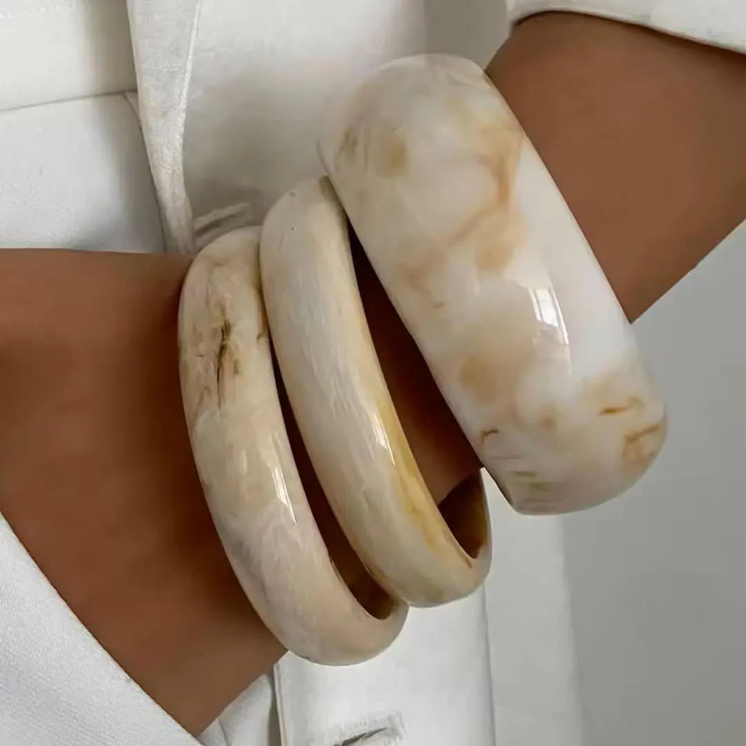 Beige Resin Bangle Set | Boho Stacking Bracelets, Minimalist Chunky Bangles - Etsy | Etsy (US)