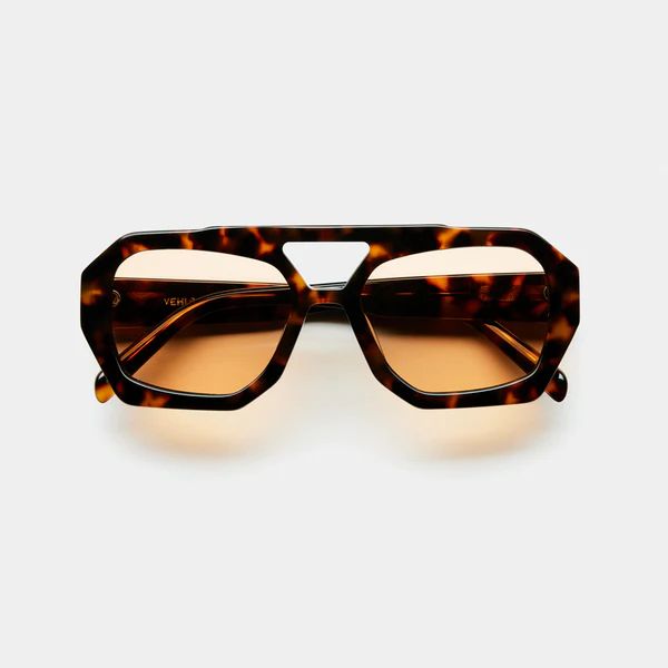 River - Choc Tort/Cinnamon



Rated 4.8 out of 5







20 Reviews
Based on 20 reviews

Click to ... | Vehla Eyewear (US, AU, UK)
