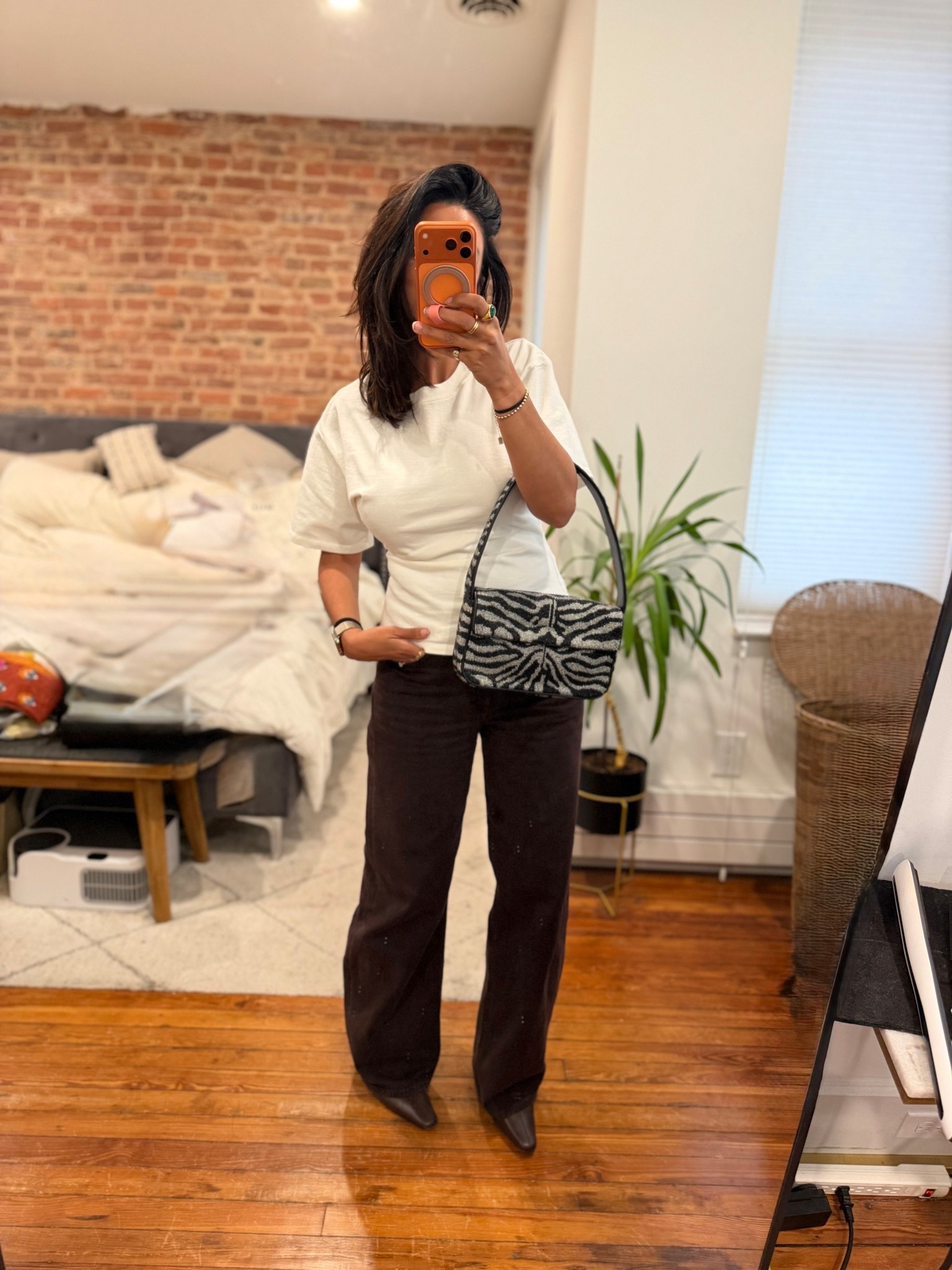 M in top
27 in jeans 

#LTKOver40 #LTKStyleTip