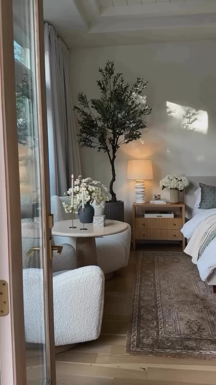 Cozy & soft master bedroom🫶 shop all items here 👇 #masterbedroomfinds 

#LTKFamily #LTKHome #LTKVideo