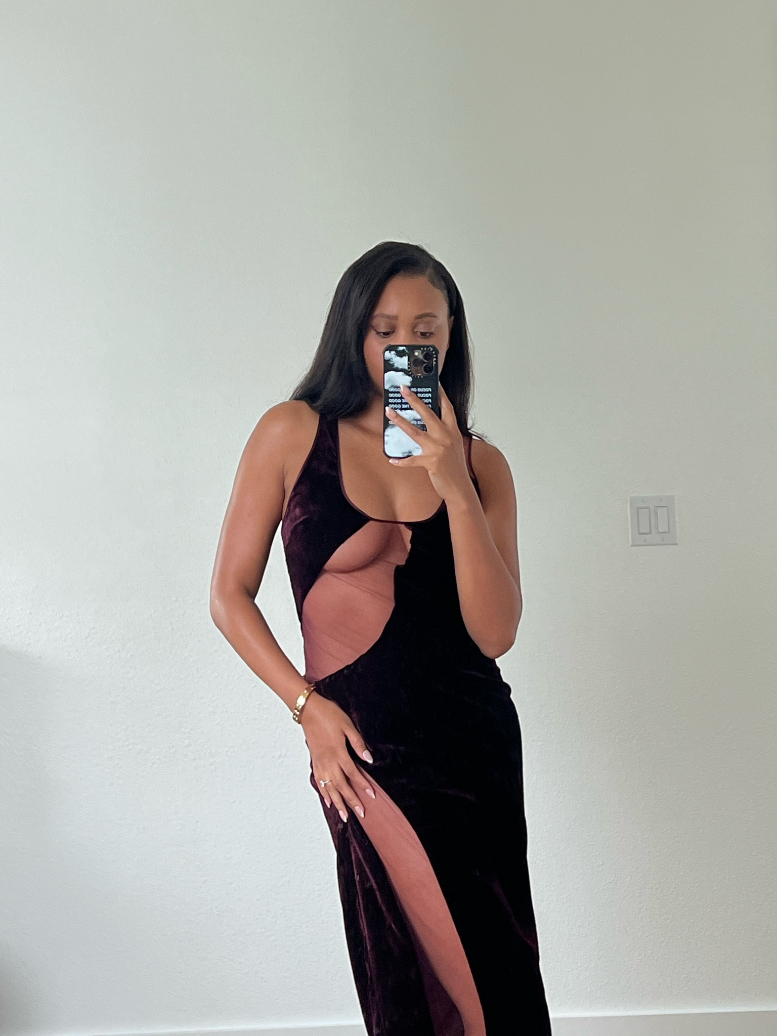 Size M (in love with this cherry wine dress) 

#LTKSeasonal #LTKHoliday