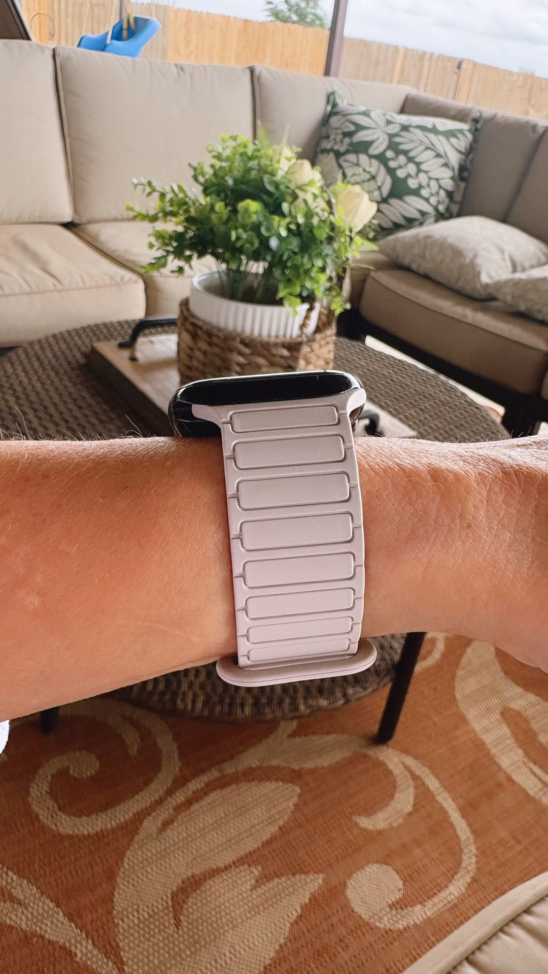 Magnetic Apple 🍎 Watch Bands 

‼️Danas_Randomfinds‼️ 
Follow☑️Like👍🏻Share🫶🏻
🛍️Where you will get daily random fashion finds based on comfort, quality and style!!!!   Thank you 😊 
#amazonfinds 
#danasrandomfinds #amazonessentials 
#amazonfashion 
#emptynester 
#over50
Below ⬇️ is how you get your links!🔗

#LTKTravel #LTKBeauty #LTKfitnessgoals