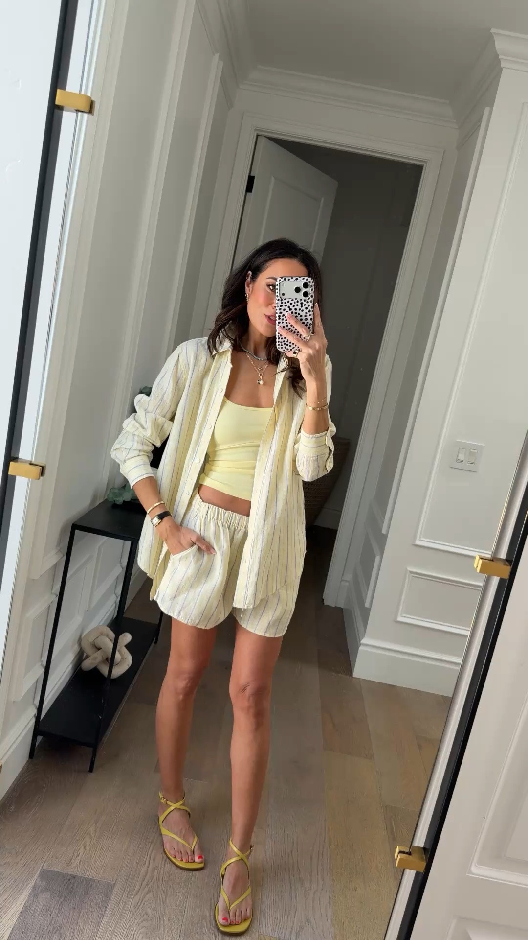 Summer loading in this gorgeous yellow outfit from Aritzia!!




Summer, style, shorts, yellow, Aritzia

#LTKSeasonal #LTKOver40
