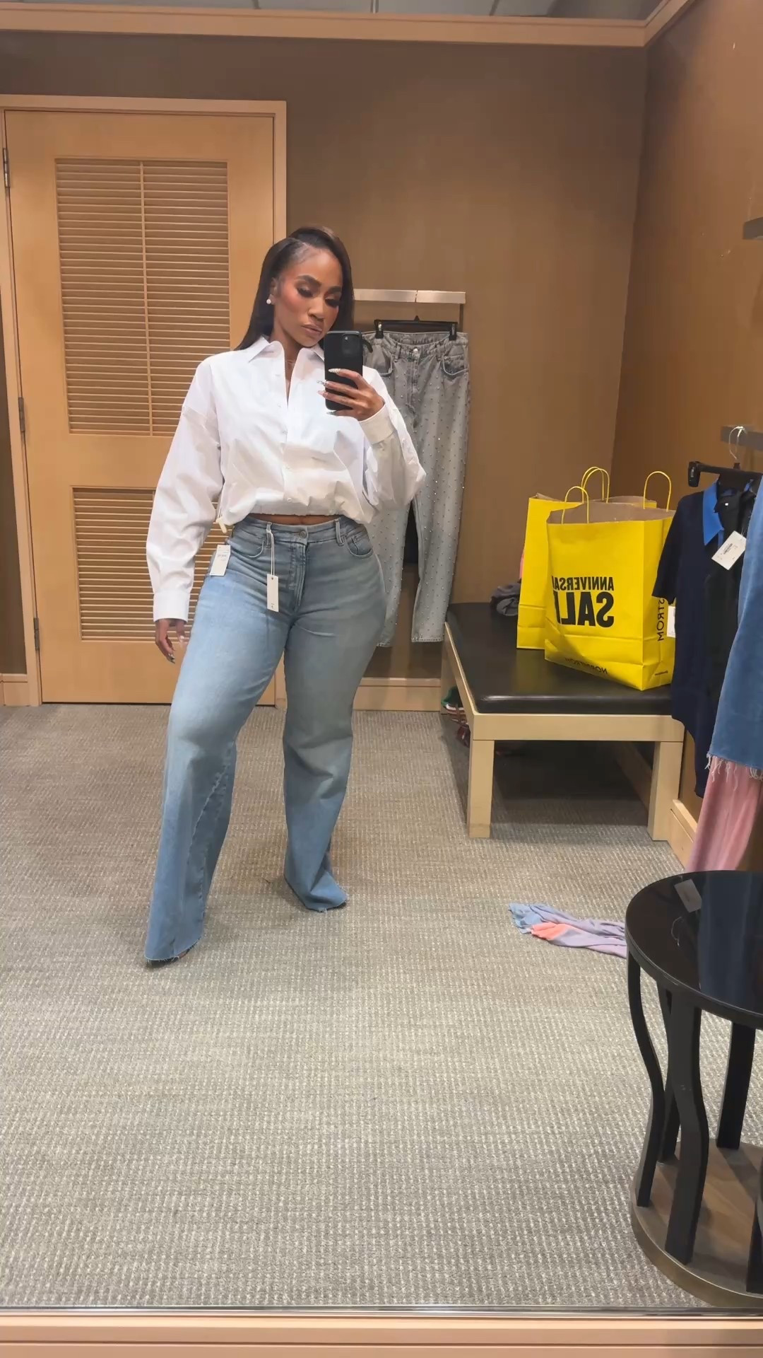 White bubble crop button up top paired with good american flare denim for an elevated casual look! 

#LTKMidsize #LTKStyleTip #LTKFindsUnder100