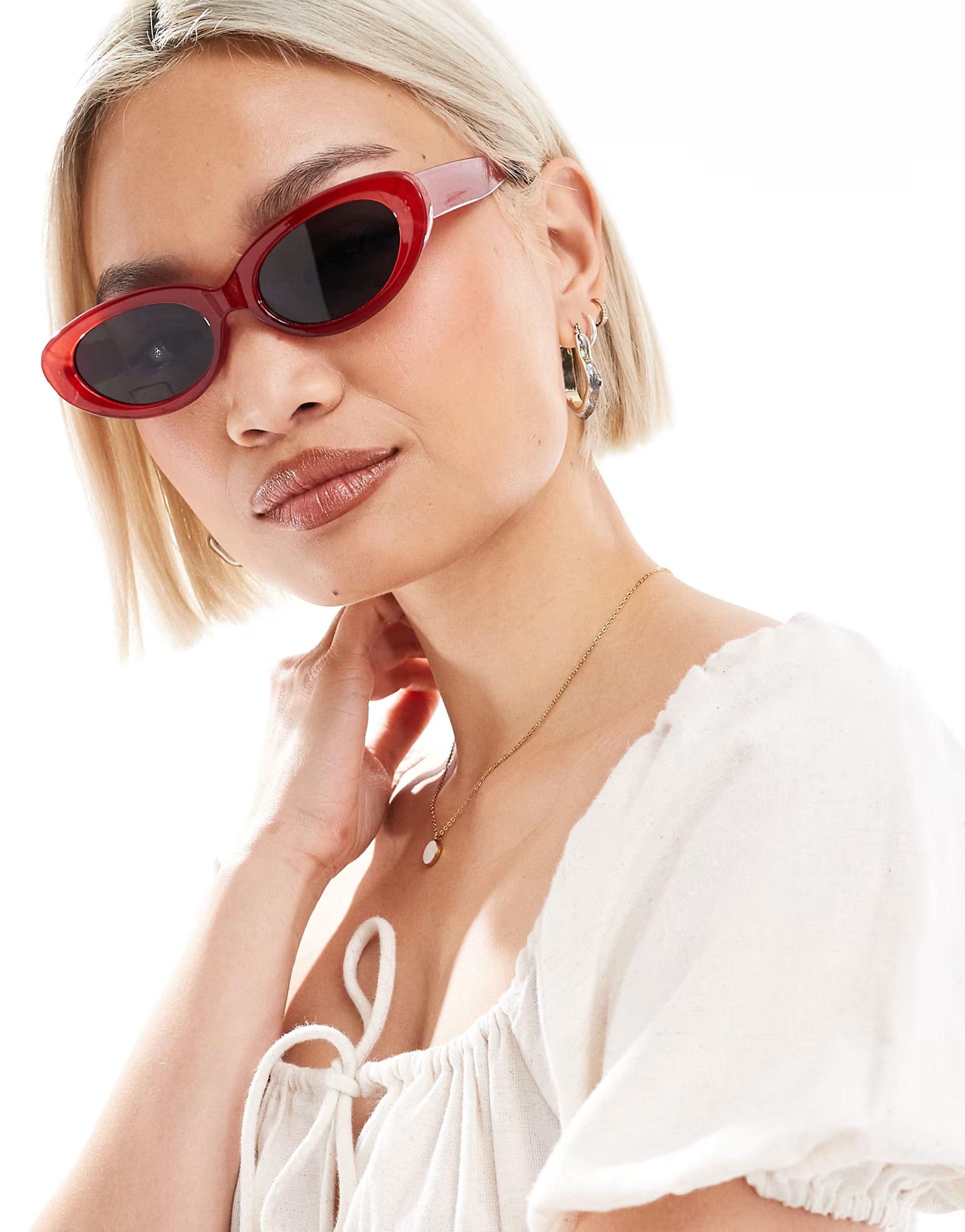 New Look oval sunglasses in red | ASOS (Global)