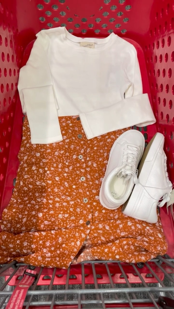 Fall outfit idea. Entire outfit is on sale 

#LTKfindsunder50 #LTKshoecrush #LTKSale