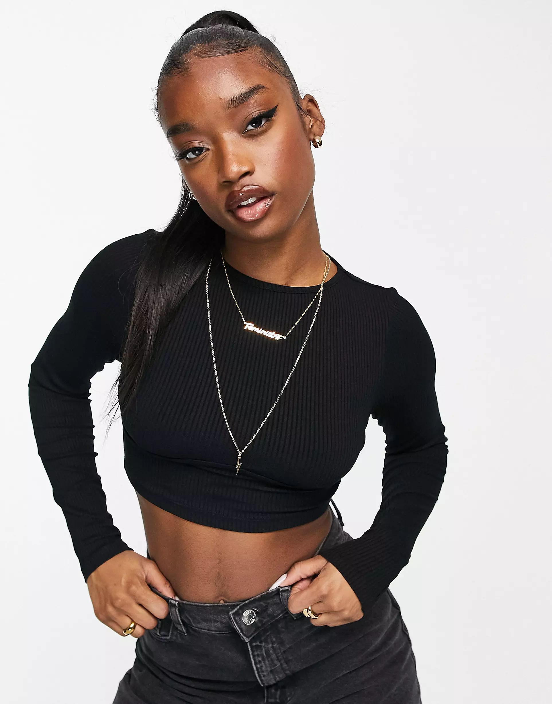 ASOS DESIGN super crop top with thumbhole and bust seam detail in black | ASOS | ASOS (Global)