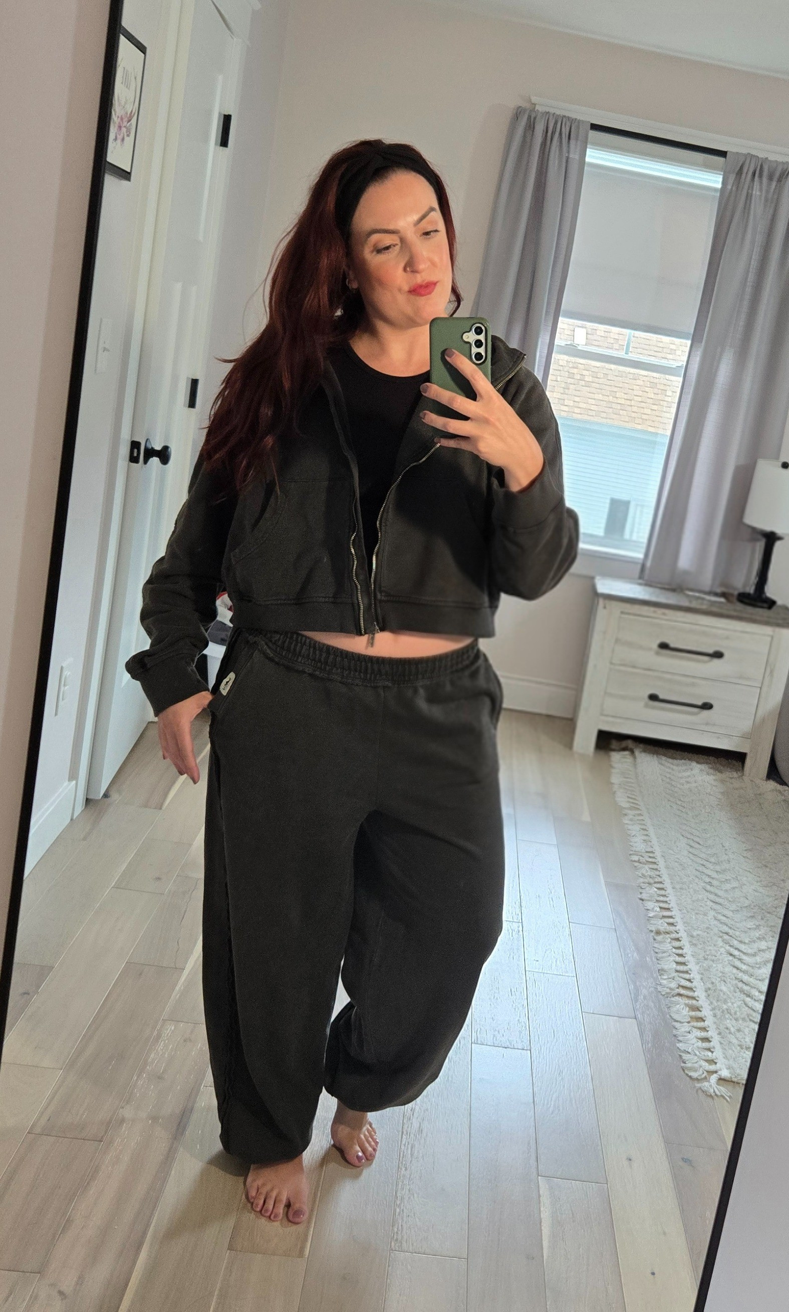 @bootybybrabants Best sweatsuit ever! So comfy and great quality! Currently comes in 5 colors.I got a medium in the zip up and m/l for the sweatpants. I will be living in this set all fall and winter! 

#LTKActive #LTKMidsize #LTKStyleTip