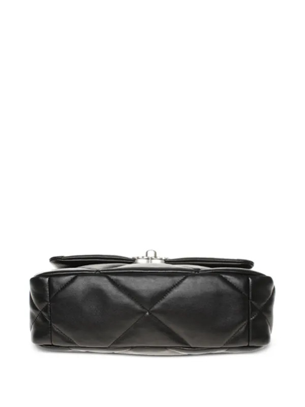 Chanel 19 leather shoulder bag | Farfetch (CN)