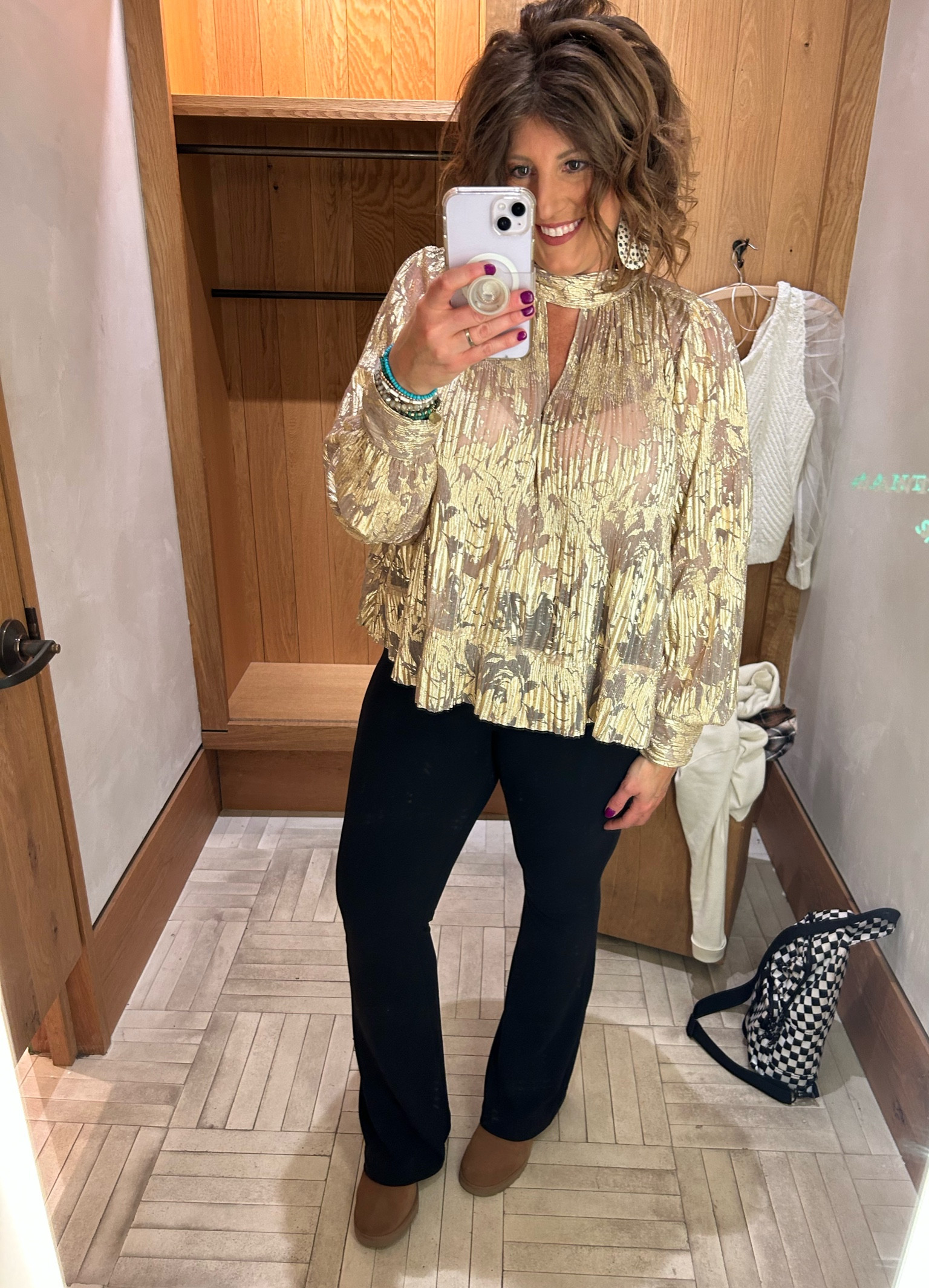 Gorgeous holiday top!!!! Just perfect!!! Runs tts Anthro style anthropologie 
Holiday blouse
Float sparkle #LTKHoliday 

#LTKfindsunder100 #LTKmidsize