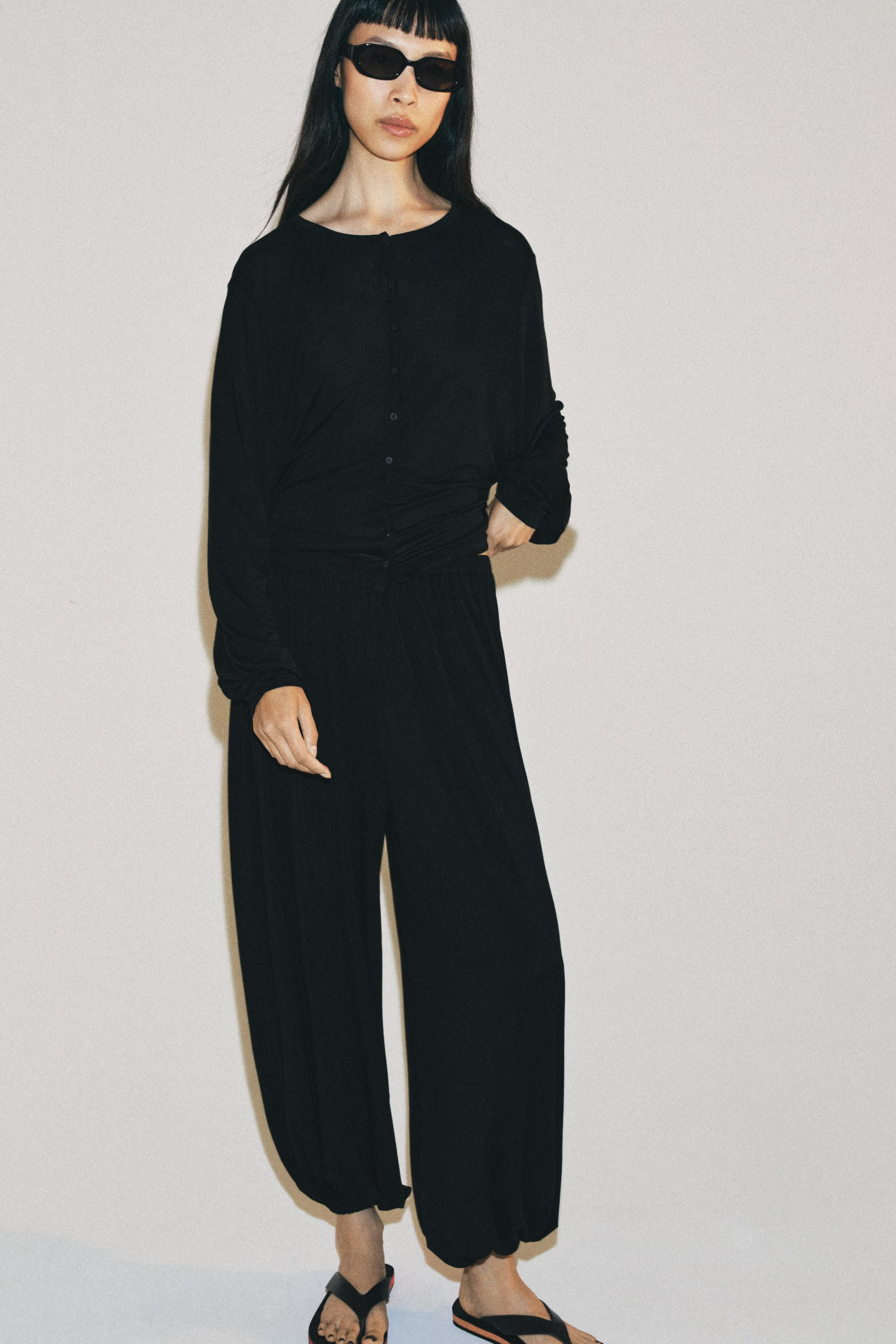FLOWING SAROUEL TROUSERS | Zara UK
