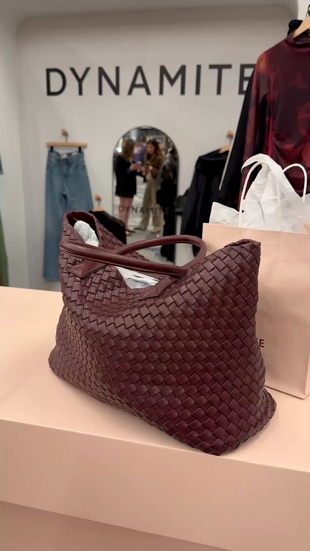 In loooove with this bag for fall! Also comes in black (and in a mini size!) 

#LTKStyleTip #LTKCon #LTKItBag