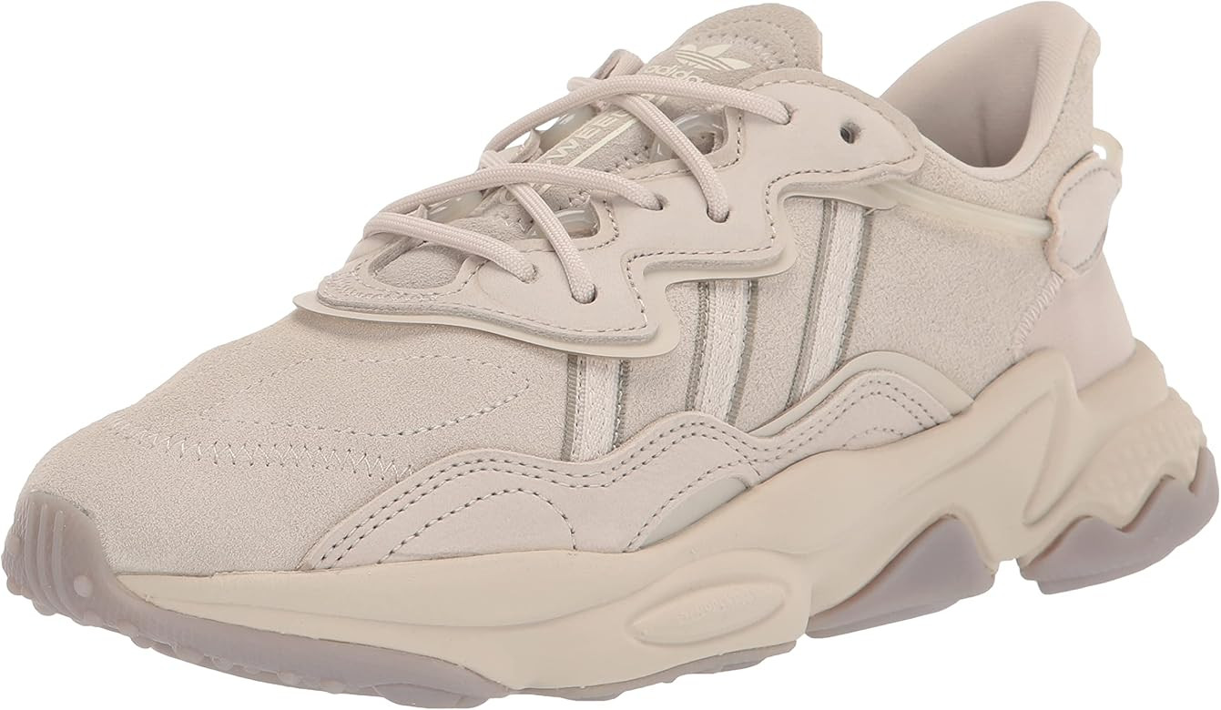 adidas Originals Women's Ozweego Sneaker | Amazon (US)