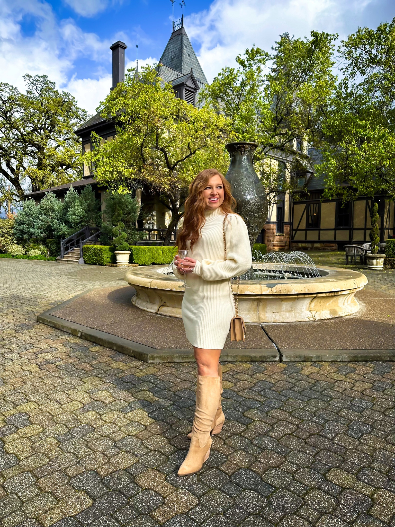 Thick and comfy ribbed sweater dress in size medium from pink blush 

#LTKFind #LTKtravel #LTKunder100