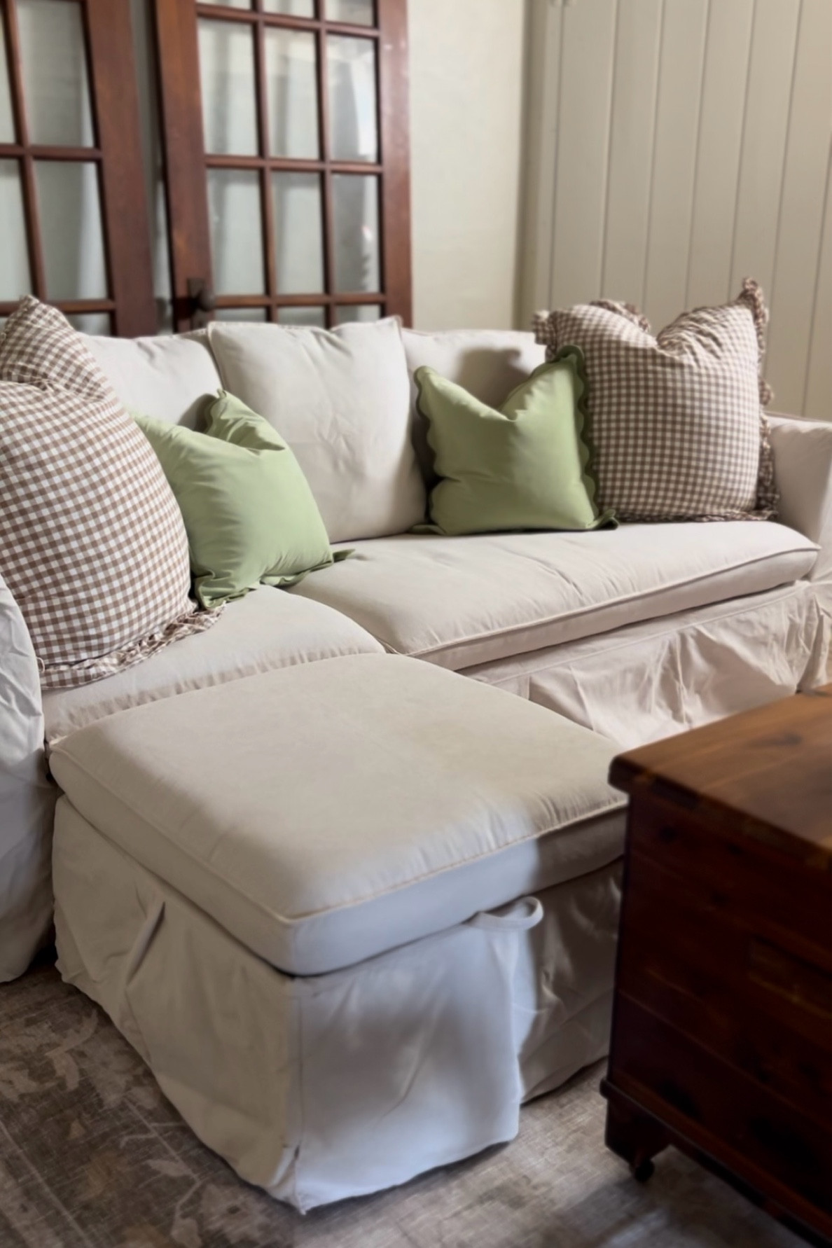 Affordable slipcover sectional that has the perfect cozy cottage feel! 
