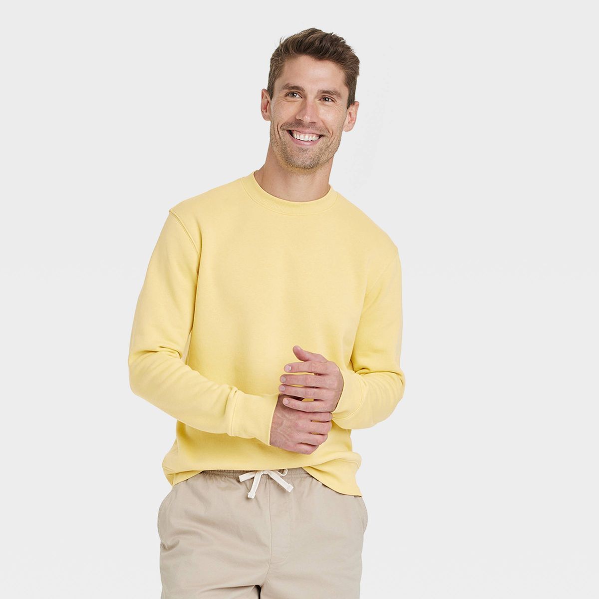 Men's Regular Fit Crewneck Pullover Sweatshirt - Goodfellow & Co™ | Target