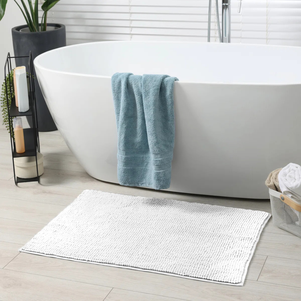 Centreville Chenille Non Slip Bath Mat | Wayfair UK