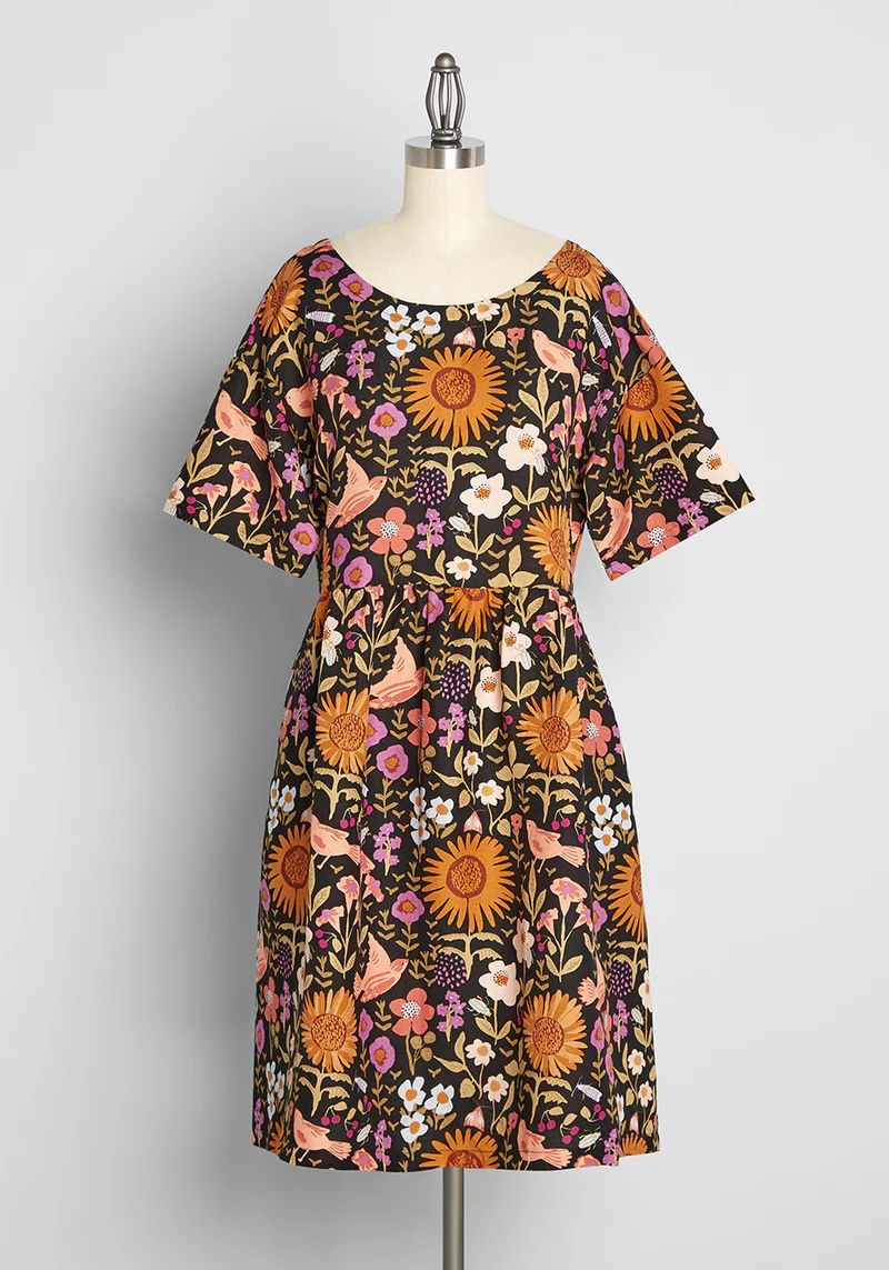 Sunflower Scenario Smock Dress | ModCloth