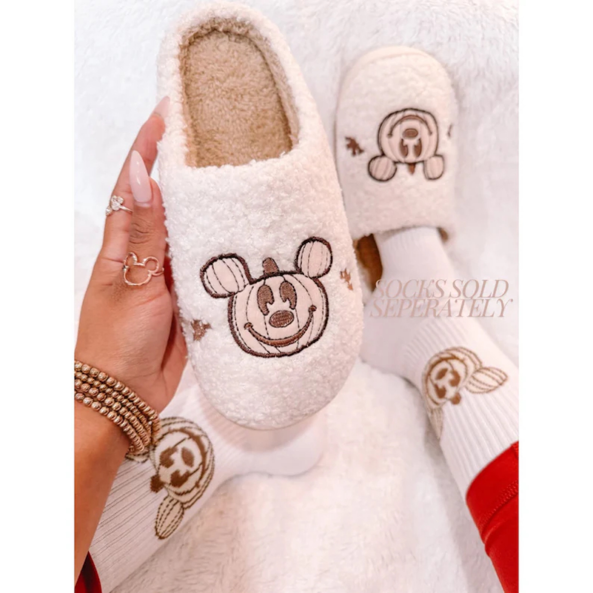 Mickey pumpkin slippers 

#Disney #Disneyland #DisneyWorld #WaltDisney #DisneyTrip #DisneyVacation #DisneyFamily #DisneySlippers #Slippers #Moms #Mom #Moms #Outfits #Fashion #Style #Vacation #Outfit #Travel #TravelOutfit #Mickey #MickeyMouse #Fall #FallOutfits #Pumpkin#Bestseller #Popular #Favorites #Trans #Trending #Etsy #Etsy #BackToSchool #BackToSchoolOutfits #Home

#LTKTravel #LTKSeasonal #LTKBacktoSchool
