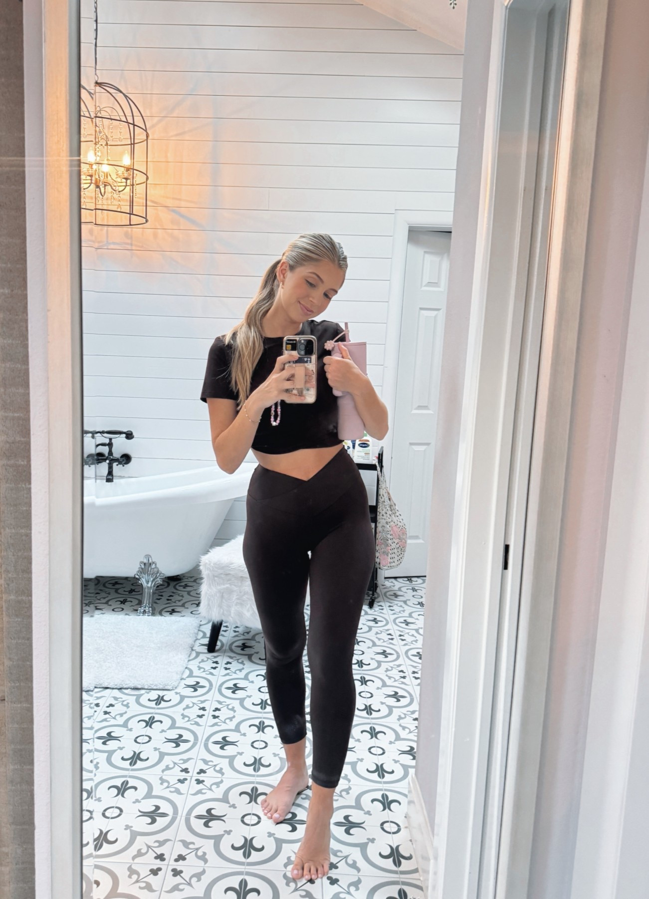 loving brown lately 🤎 softest set of all time! like butter 🧈 

#LTKFindsUnder50 #LTKActive #LTKSaleAlert