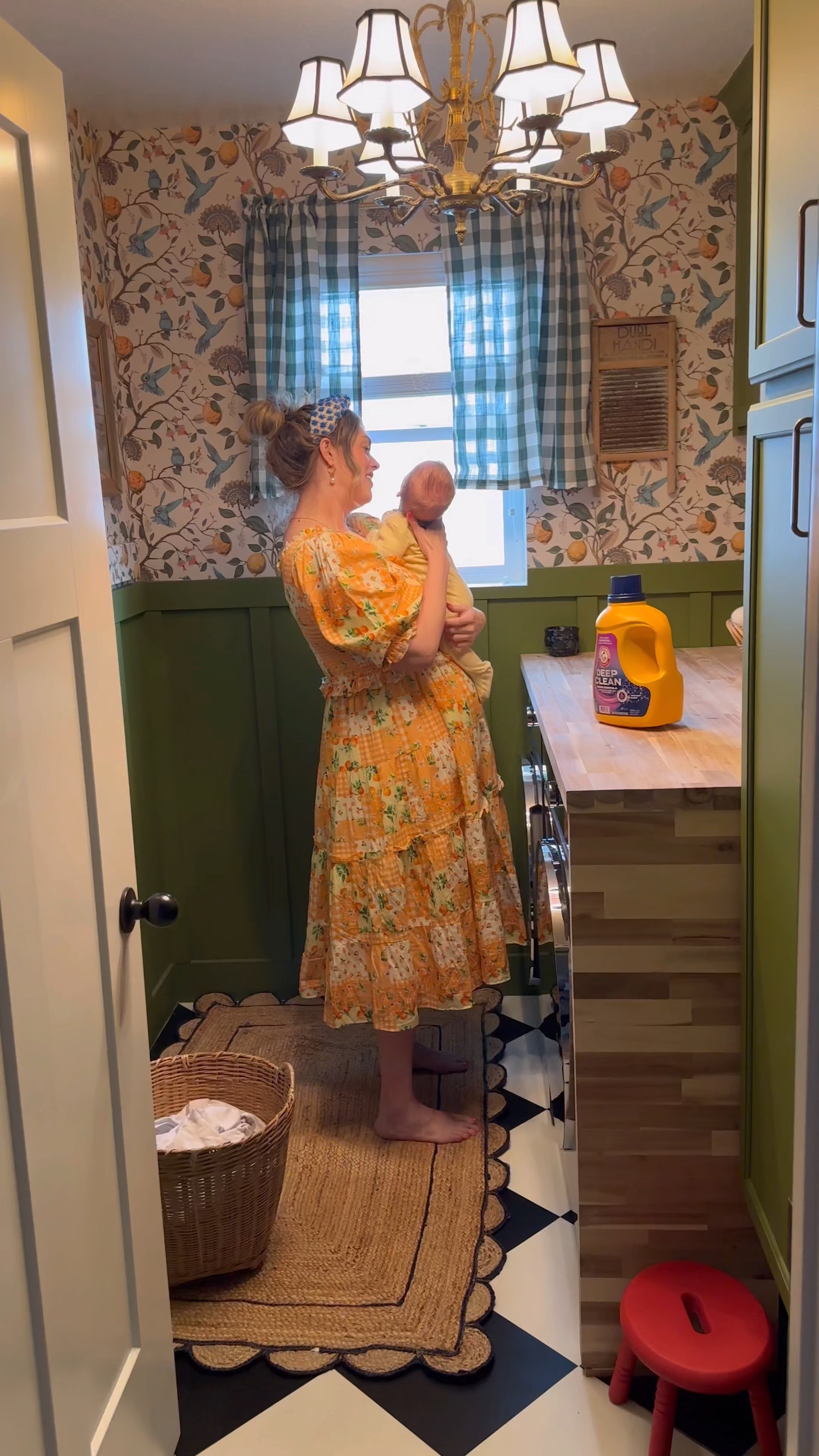  #AD We have been Putting our laundry room to good use ever since welcoming our little one. Thankfully with @armandhammerlaundry most powerful Odor formula it does most of the hard work for us! It Penetrates odors & dirt deep between fibers including all the tiny clothes, blow outs and all! It’s Infused with a radiant burst scent leaving our clothes smelling clean & fresh which is my favorite part! #AHDeepClean #DeepClean #TikTokMadeMeBuyIt #ArmandHammerPartner 

#LTKfamily #LTKVideo #LTKhome