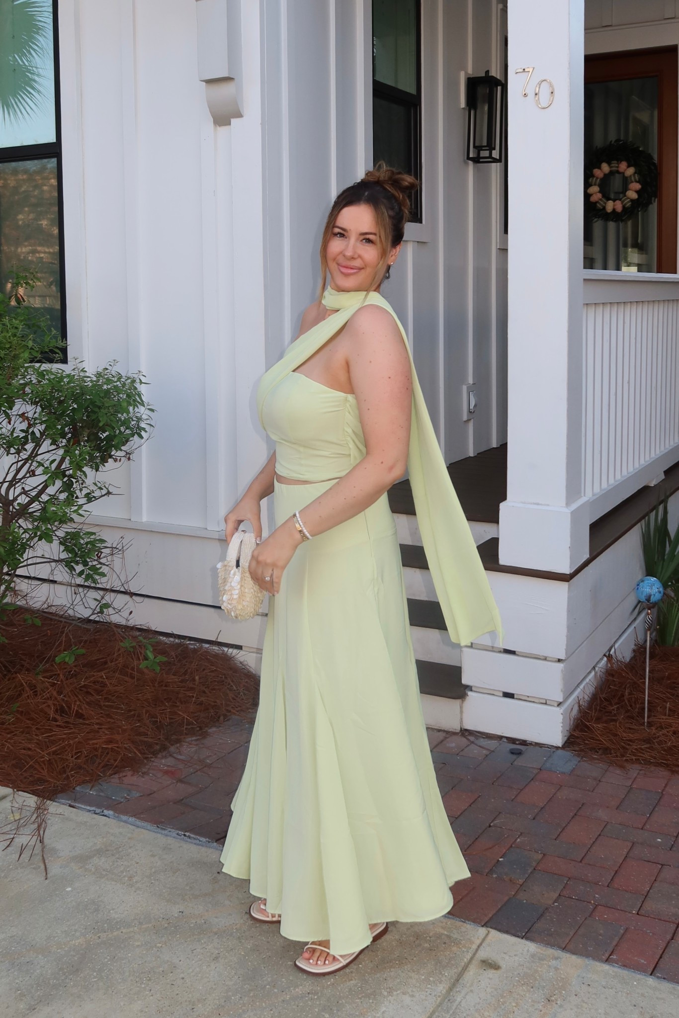 Wearing medium top and large skirt 💛 @abercrombie 

#LTKgrwm #LTKootd #LTKMidsize