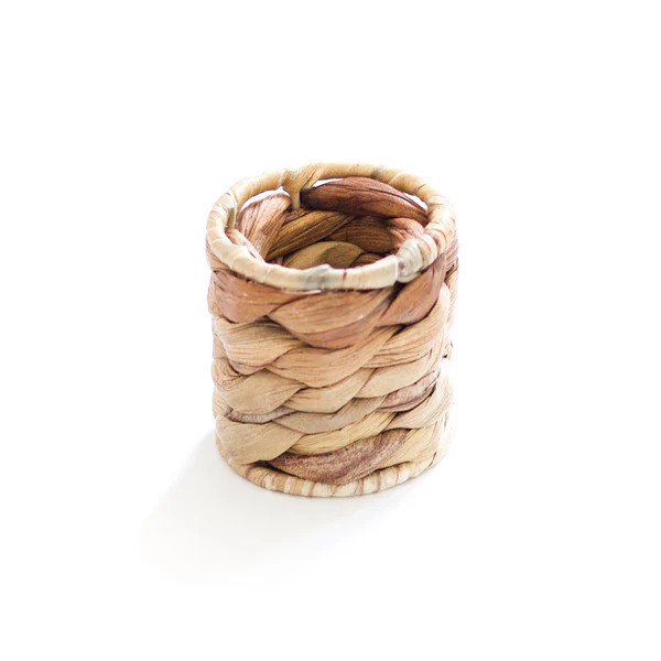 Woven Grass Napkin Ring | The Avenue
