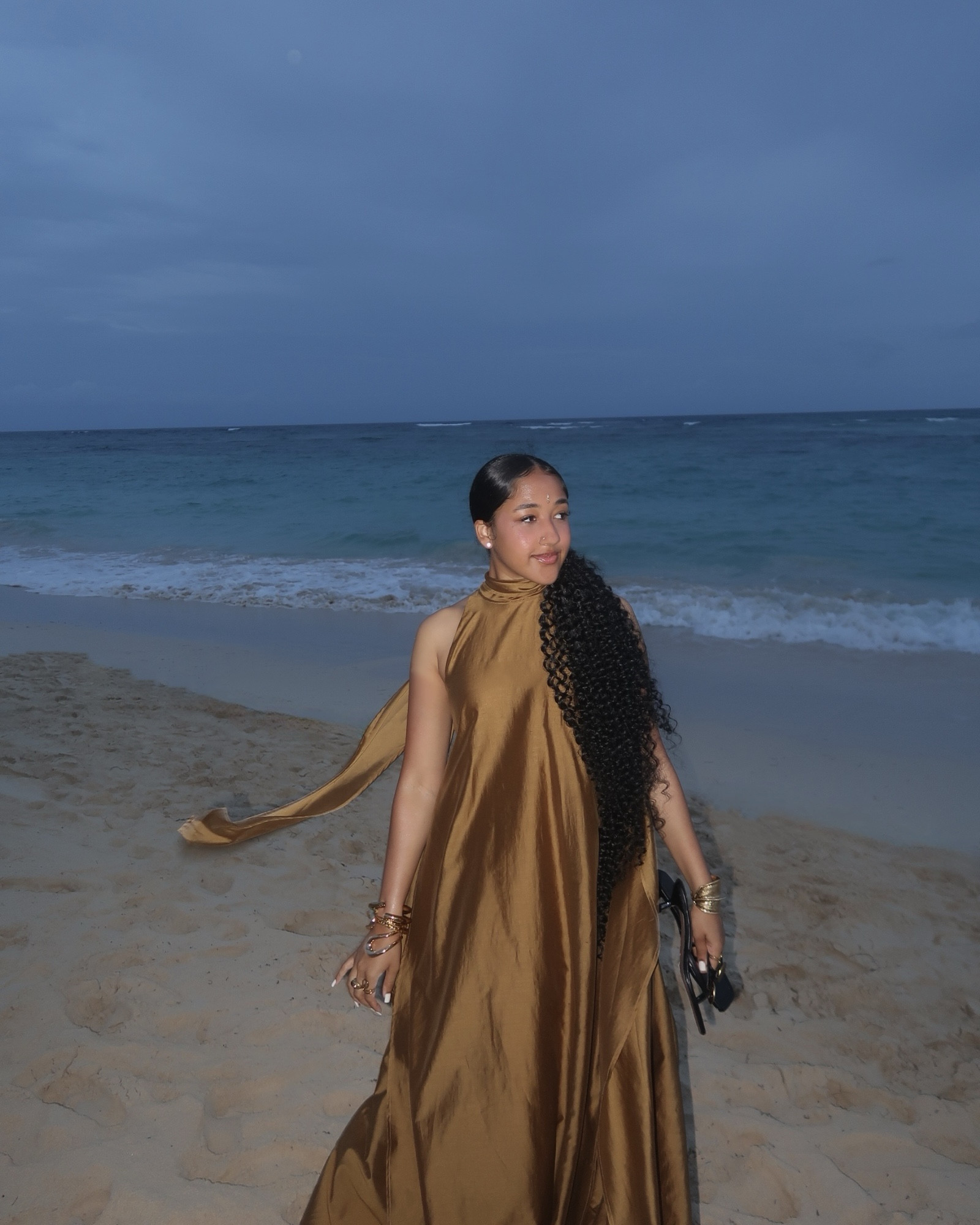 the most GORGEOUS flowy dress! wore this to dinner after a long day at the beach, so stunning 🪐🫧🐚✨

#LTKstyletip #LTKtravel #LTKSeasonal