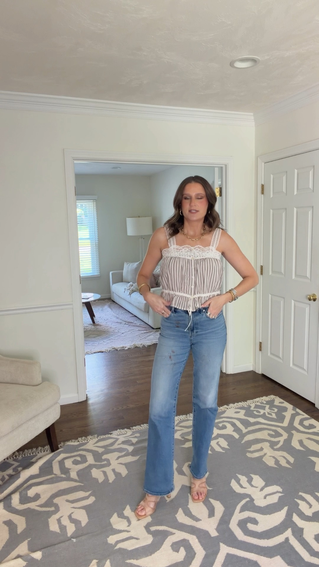 Outfit of the day! Abercrombie is having a sale! Take an extra 20% off with code AFLTK. This top is adorable and comes in several colors. I’m in a size small.

#LTKxAbercrombie #LTKOver40 #LTKootd