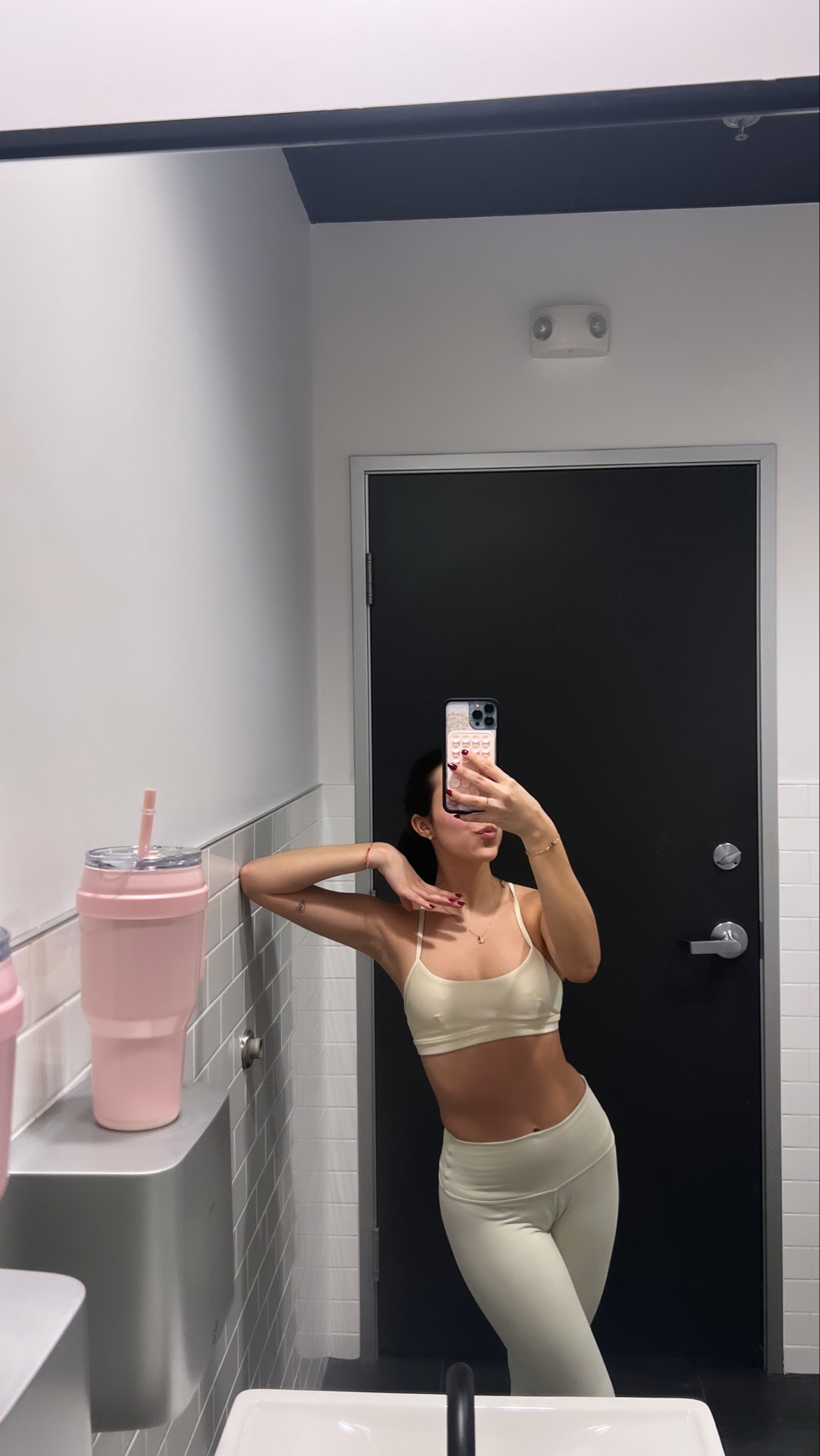 🌟🌟 the best color 

#LTKfitness #LTKGiftGuide #LTKHoliday