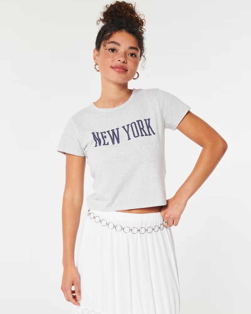 Relaxed New York Graphic Baby Tee | Hollister (US)