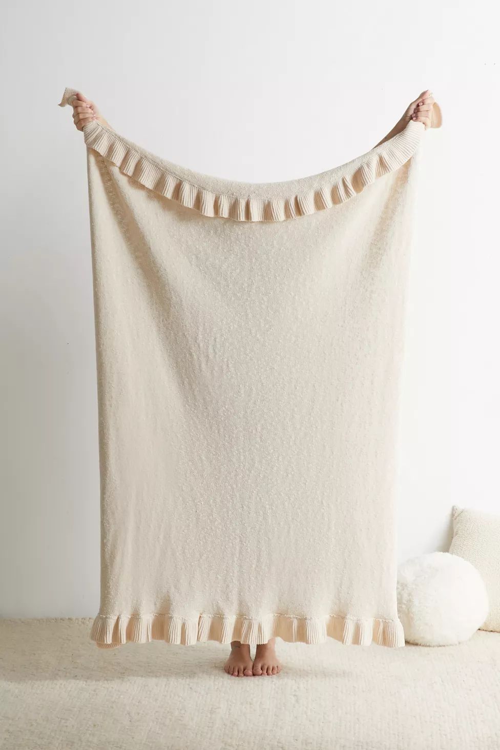 Ruffle Knit Throw Blanket | Urban Outfitters (US and RoW)