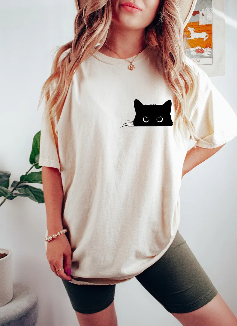 Comfort Colors® Cute Halloween Cat Shirt Black Cat Shirt - Etsy | Etsy (US)