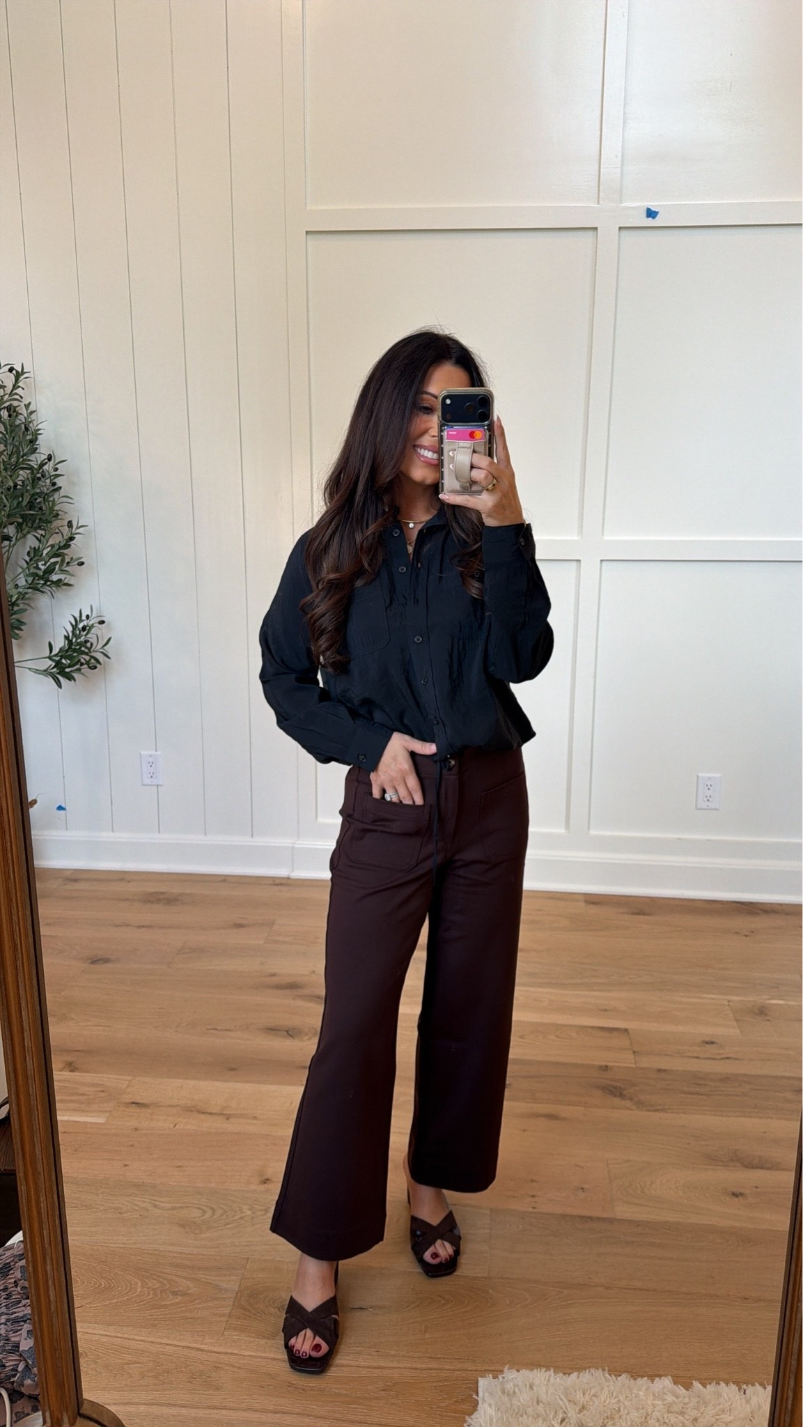 Walmart fall fashion finds that deserve a permanent spot in your closet! 🤎🍂 From cozy everyday basics to effortlessly chic layering pieces, these affordable fall staples are perfect for mixing, matching, and creating so many cute outfits! Walmart has seriously stepped up their fashion game! 🛍️
#WalmartFashion #WalmartFinds #WalmartHaul #FallFashion2026 #FallOutfitIdeas #AffordableFashion #FallWardrobe #LTKStyle